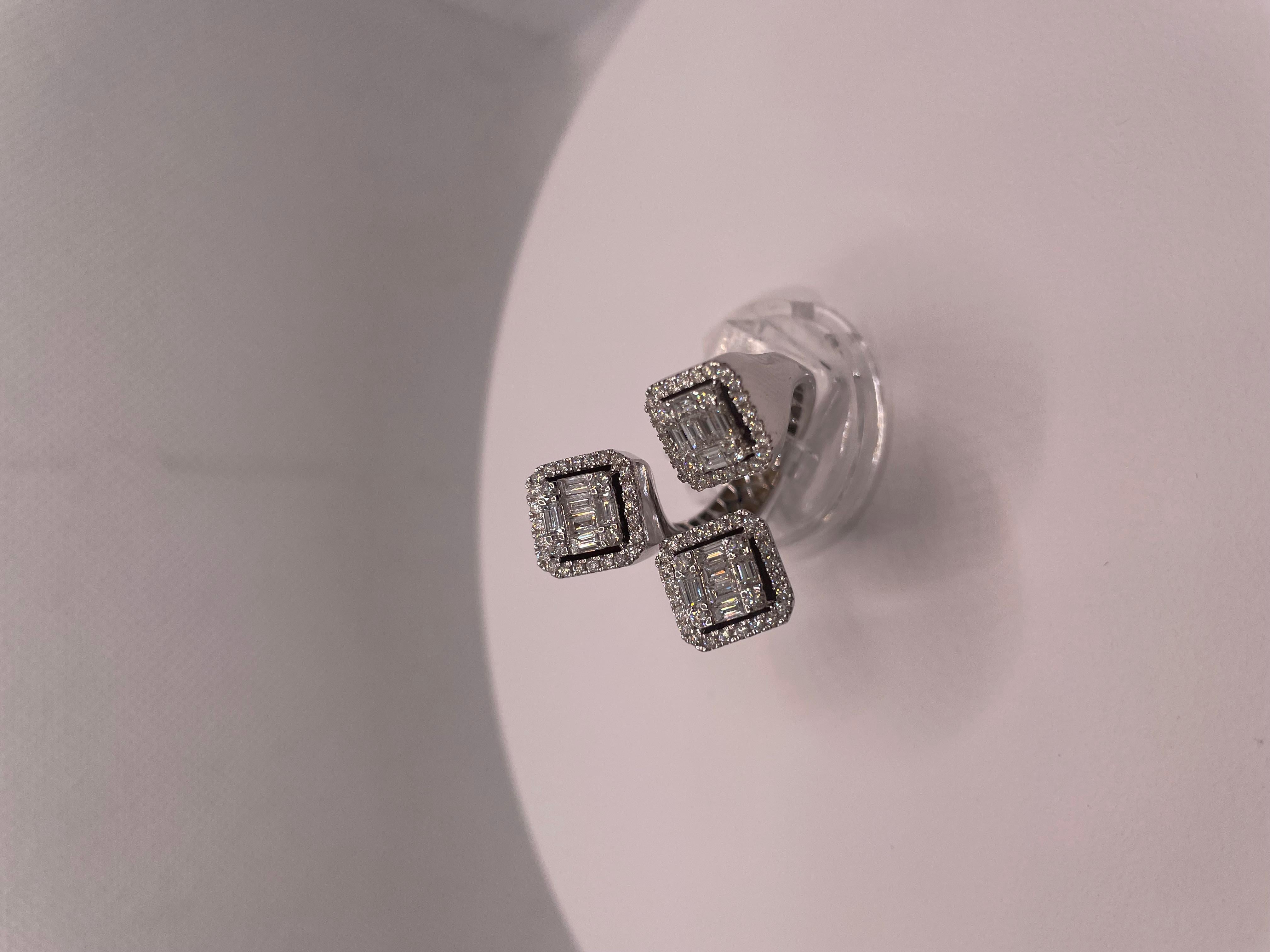 Donna Anello con diamante a triplo ottagono da 2,62 carati in vendita