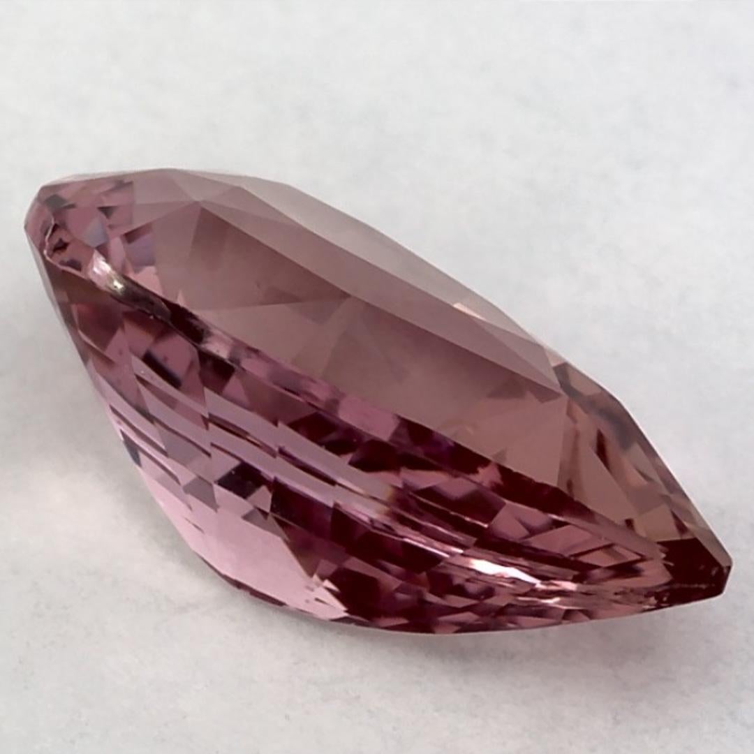 2.62 carati di zaffiro rosa a pera sciolto in vendita 1