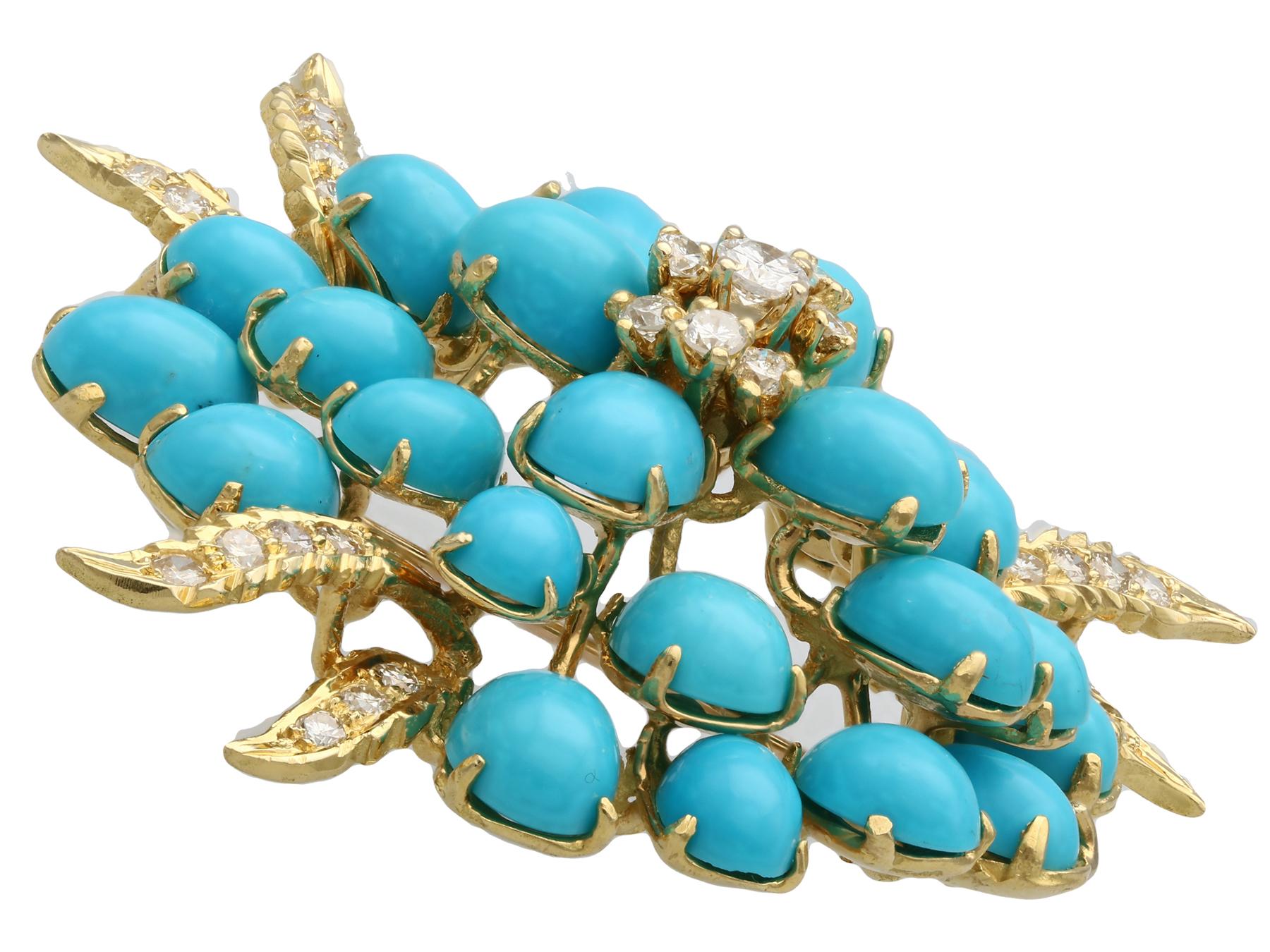 26.22 Carat Turquoise and 1.15 Carat Diamond Yellow Gold Brooch In Excellent Condition In Jesmond, Newcastle Upon Tyne