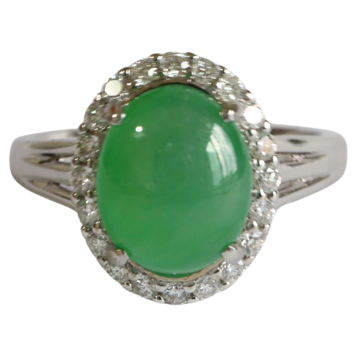 2.62ct Type A Jadeite Jade and Natural Diamond ring in 18k solid gold For Sale