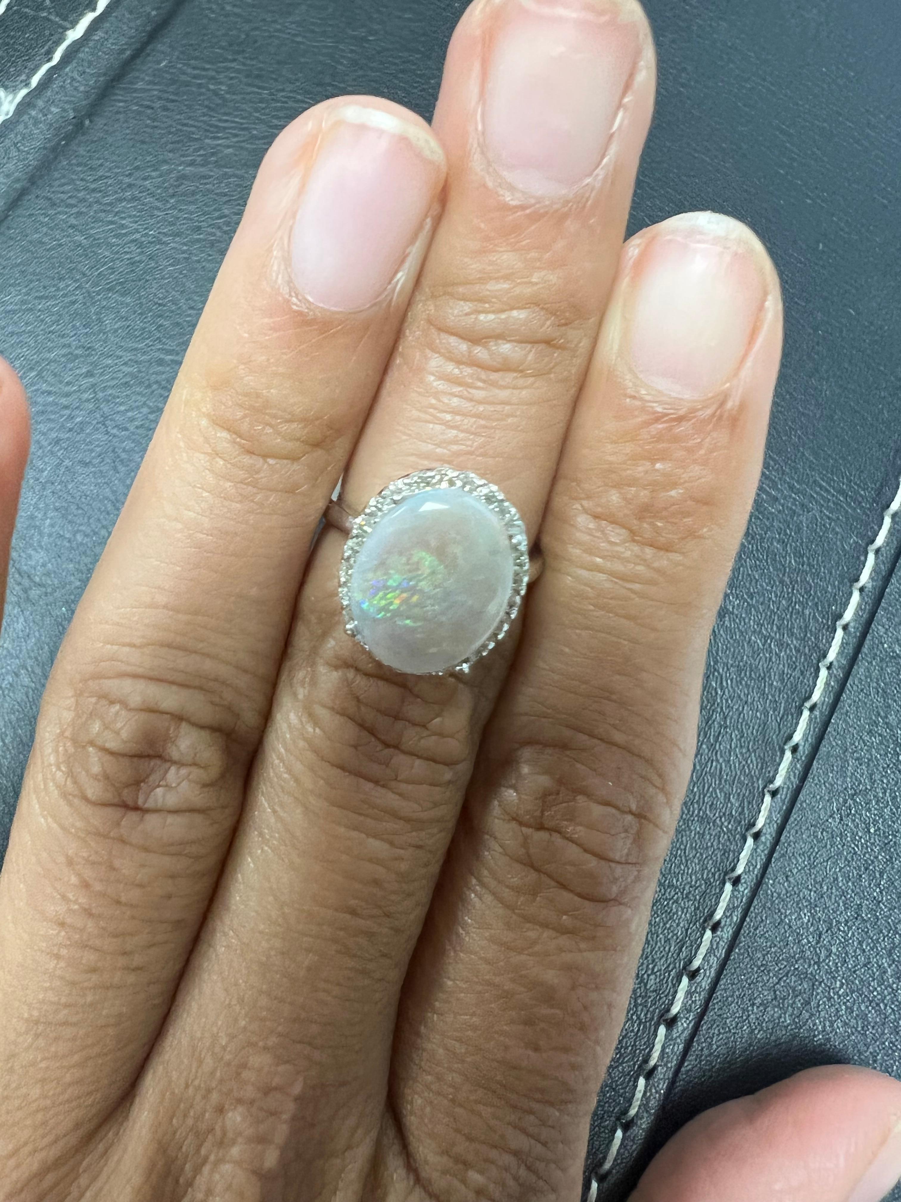 2.63 Carat Opal Diamond 14 Karat White Gold Ring In New Condition For Sale In Los Angeles, CA