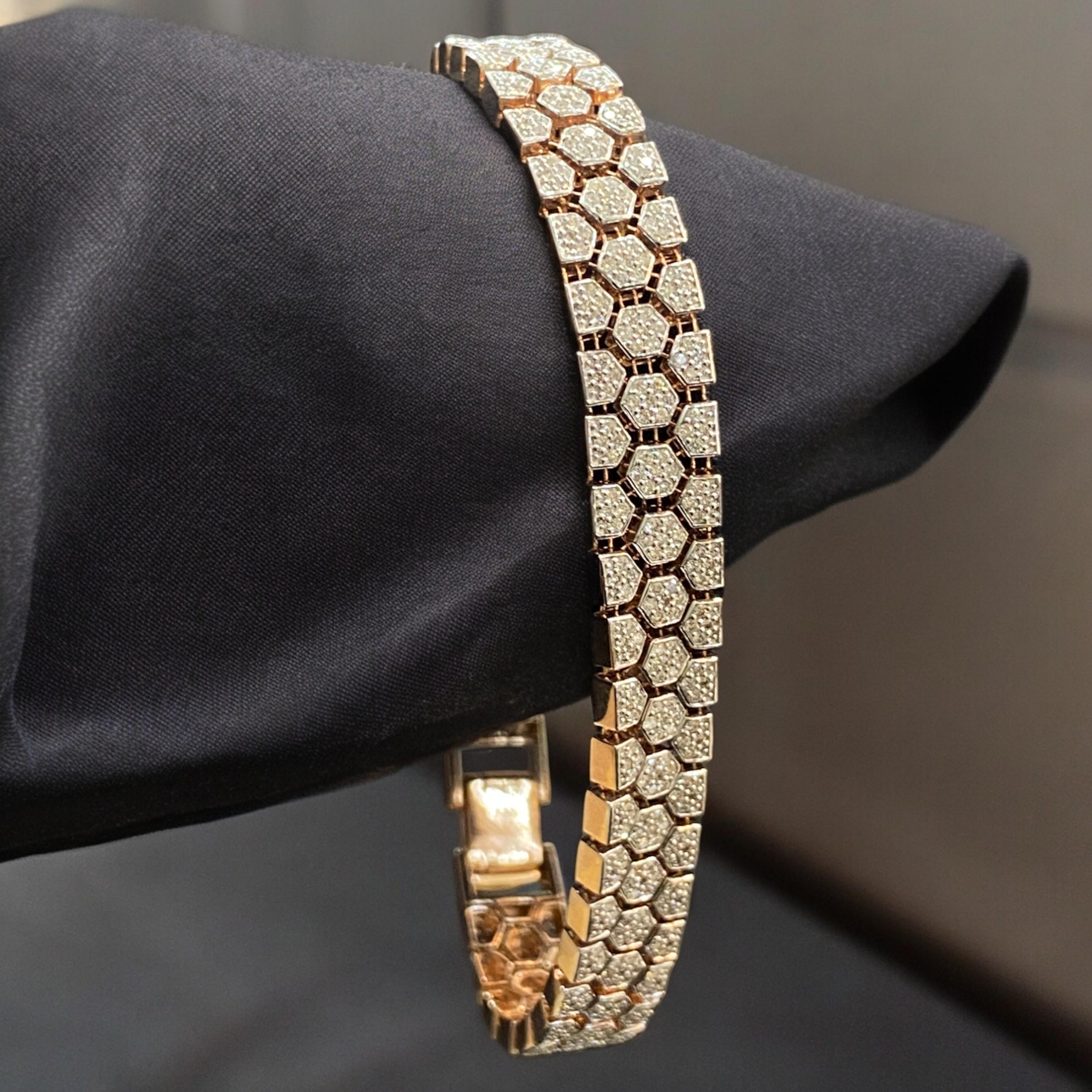 Taille ronde 2.63 Cts F/VS1 Round Brilliant Cut Diamonds Bracelet de tennis pour homme en or rose 14K en vente