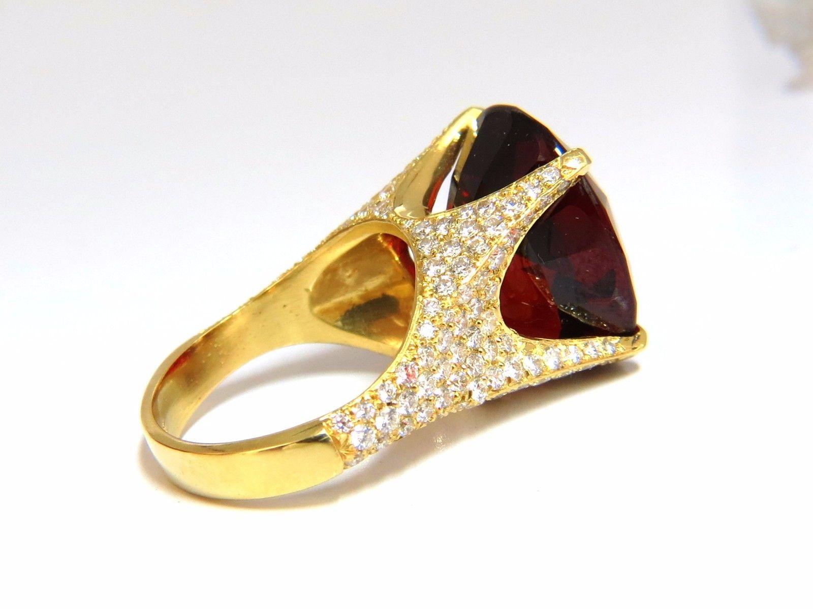 Round Cut 26.31ct GIA Natural Red Spessartite Garnet Diamonds Raised Crown Ring 18KT For Sale