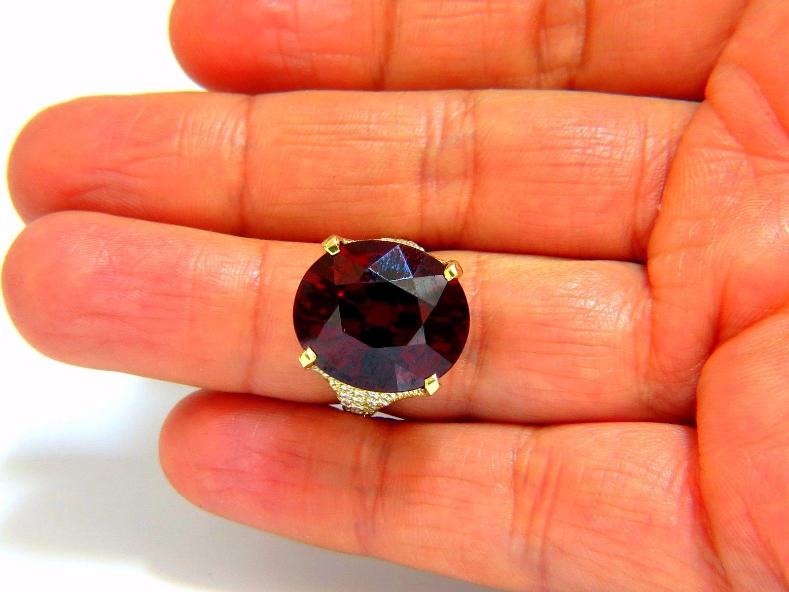 26.31ct GIA Natural Red Spessartite Garnet Diamonds Raised Crown Ring 18KT For Sale 1