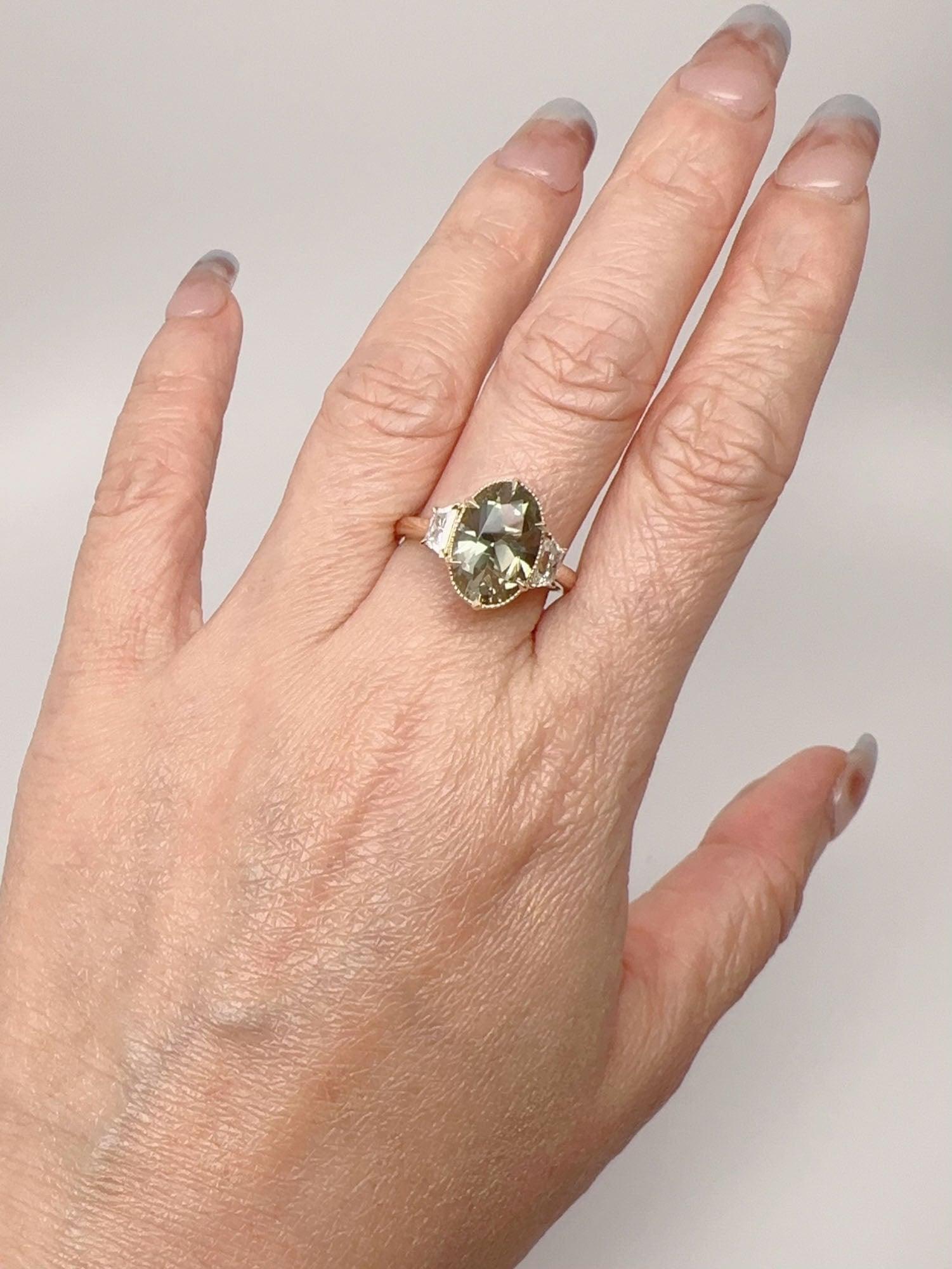 2.63ct Oregon Sunstone with Milgrain Halo & Trapezoid Sides Engagement Ring 14K For Sale 1