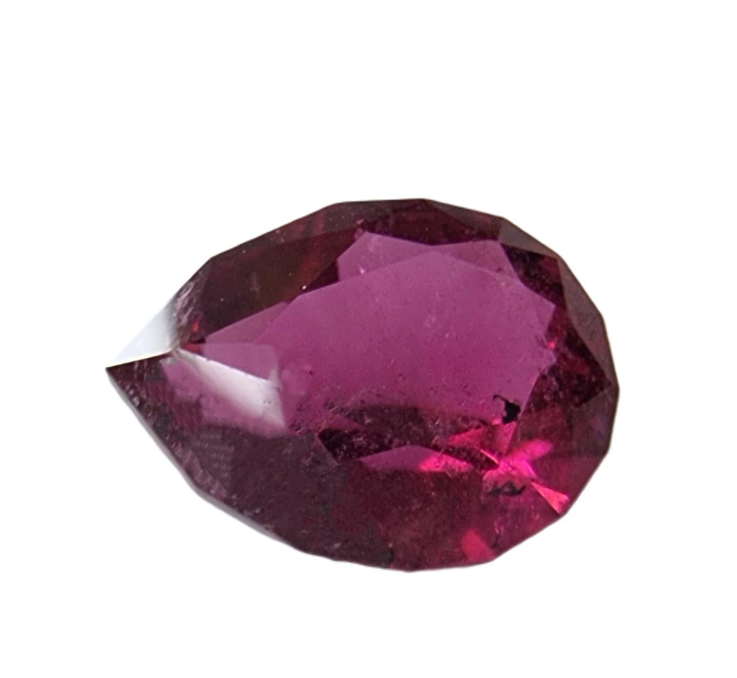 2.63ct Pear Cut Pinkish Red Rubellite Tourmaline Gemstone  For Sale 2