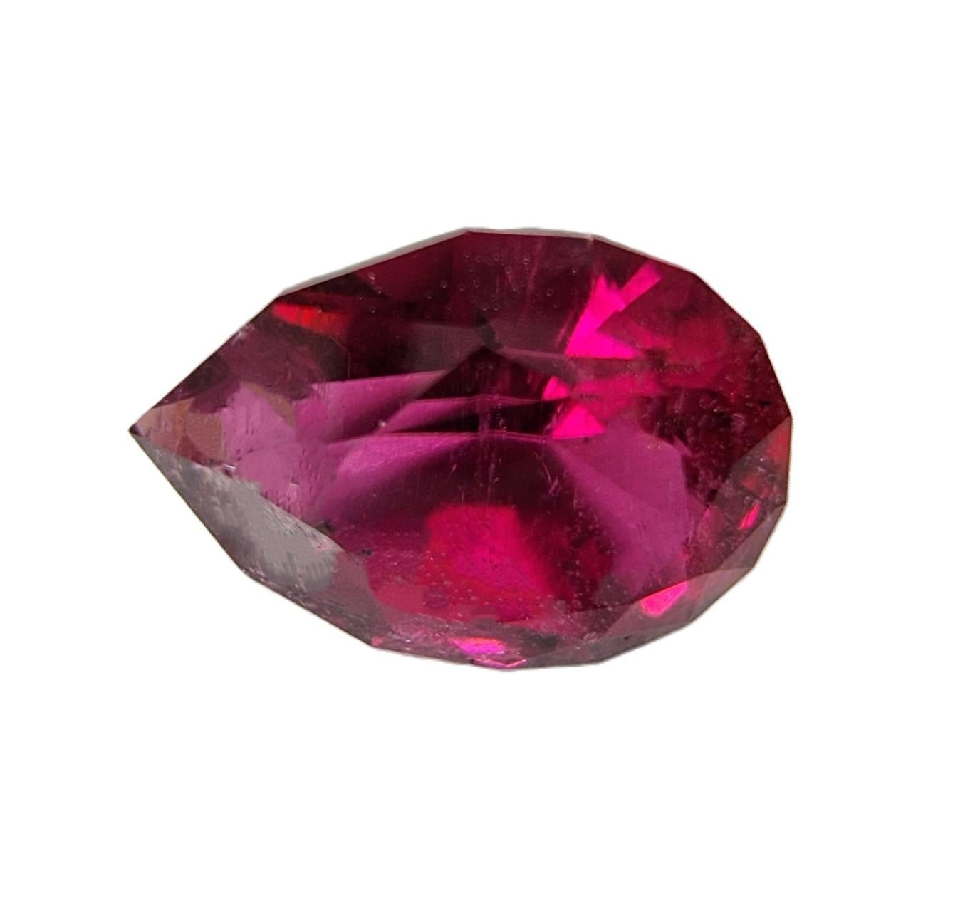 2.63ct Pear Cut Pinkish Red Rubellite Tourmaline Gemstone  For Sale 3