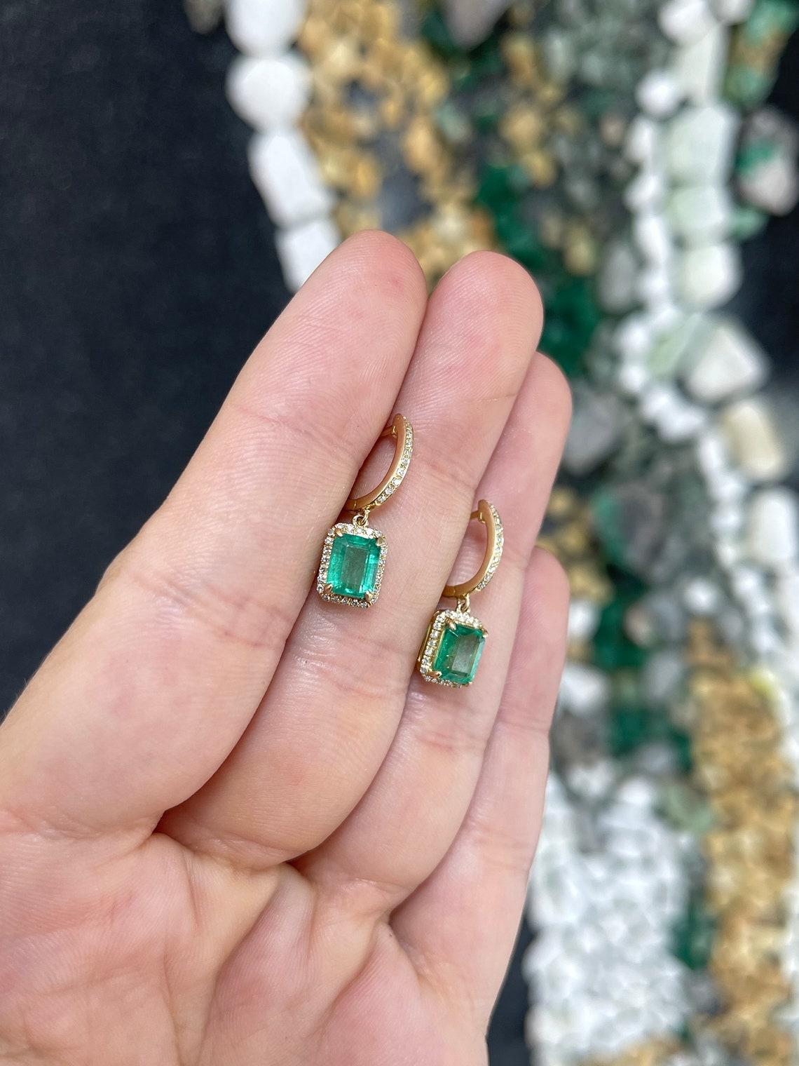 2.63tcw 14K Emerald & Diamond Halo Dangle Earrings Prong Set North-South Emerald In New Condition For Sale In Jupiter, FL