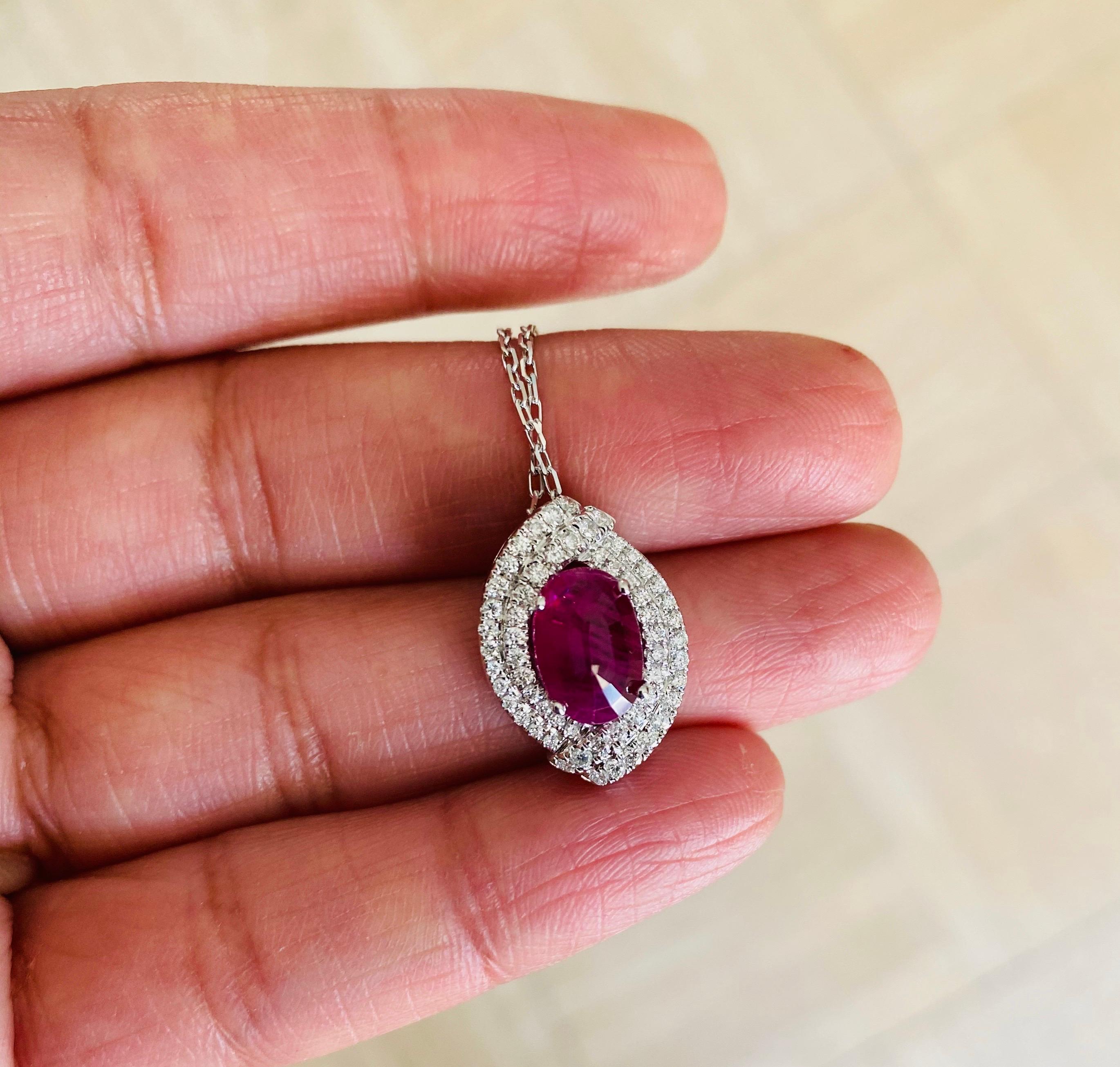 2.64 Carat Ruby Diamond White Gold Chain Necklace In New Condition For Sale In Los Angeles, CA