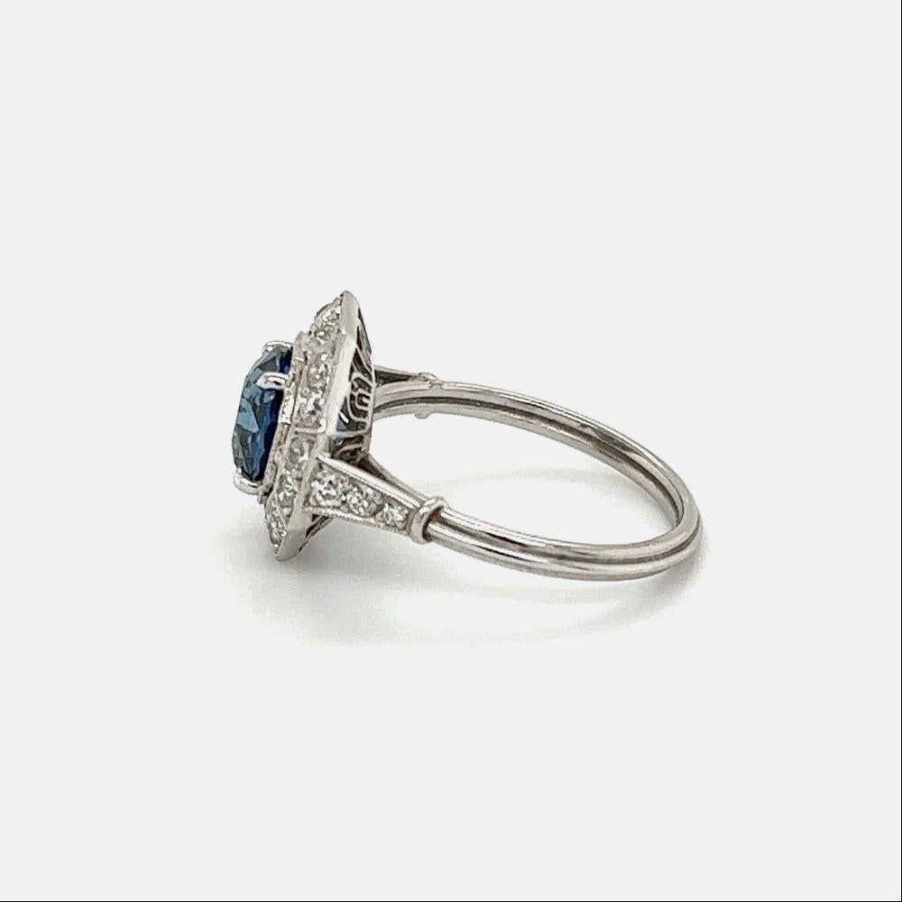 2.64 Carat Sapphire and Diamond Vintage Art Deco Platinum Cocktail Ring For Sale 1