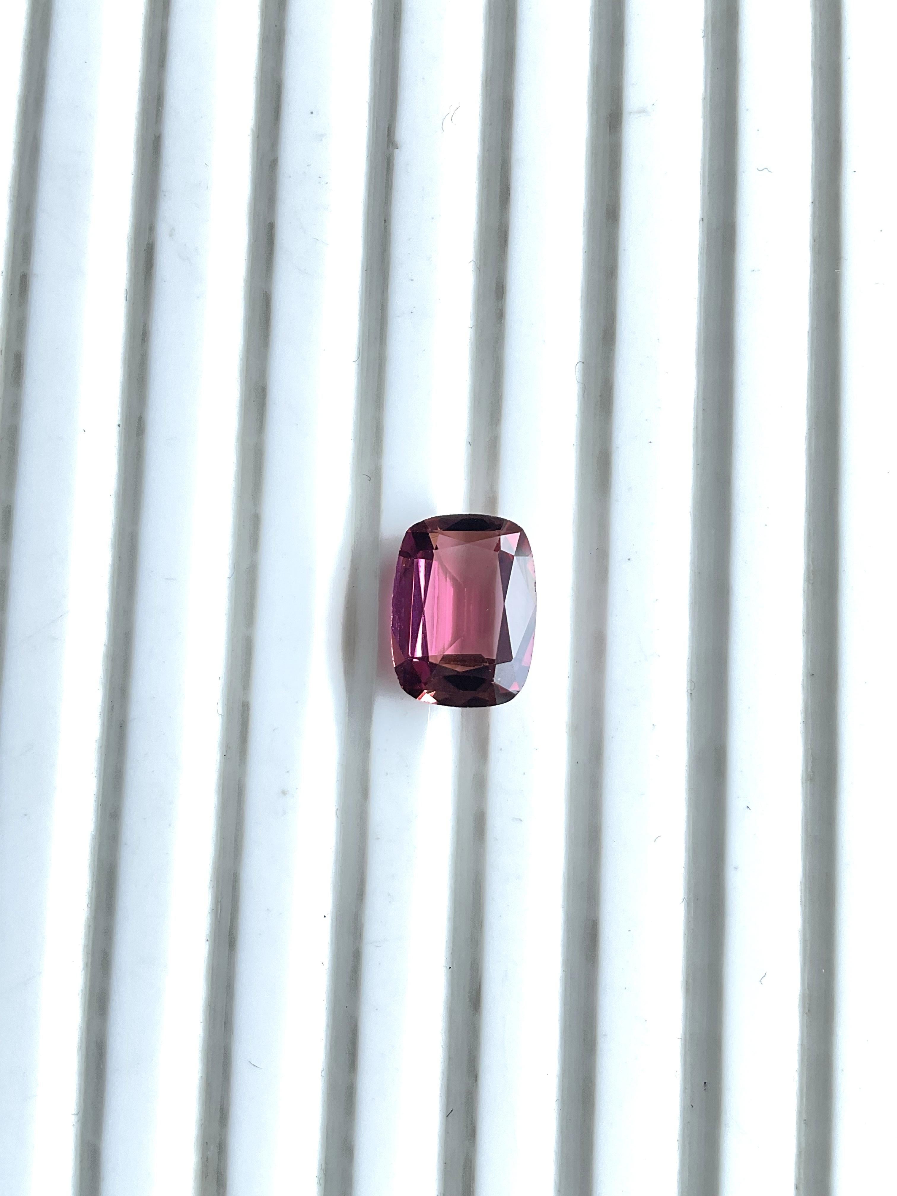 2.64 Carat Top Quality Pink Tourmaline Cushion Cut Stone For Jewelry Natural Gem For Sale 3