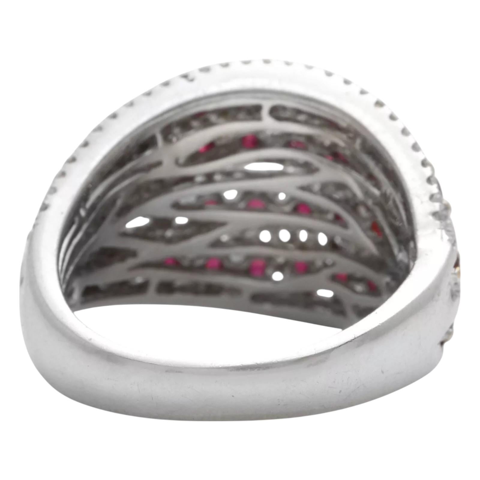 2.64 Carats Natural African Ruby and Diamond 18K Solid White Gold Ring In Excellent Condition For Sale In Los Angeles, CA