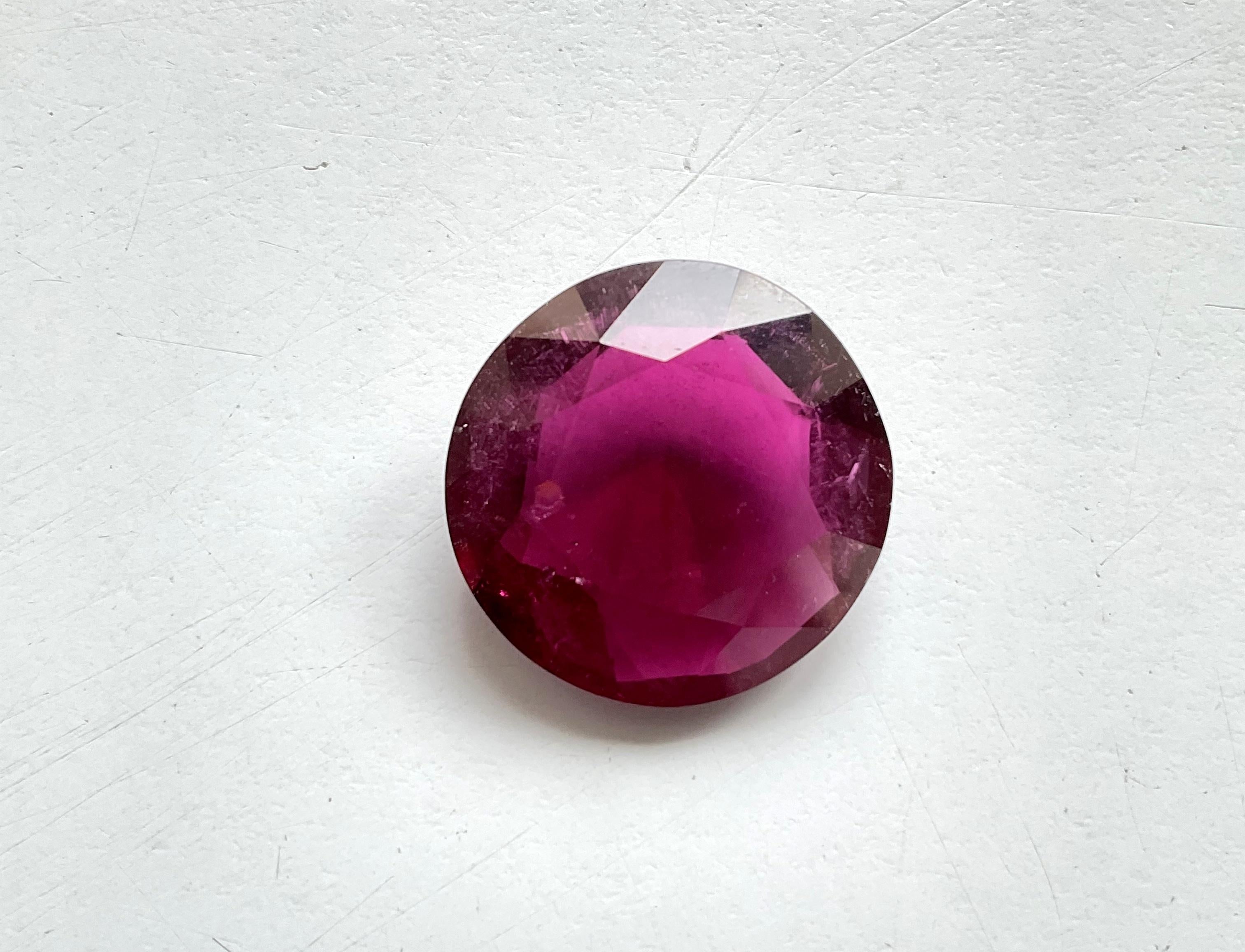26.40 Carats Rubellite Tourmaline Round Cut Stone For Fine Jewelry Natural gem For Sale 1
