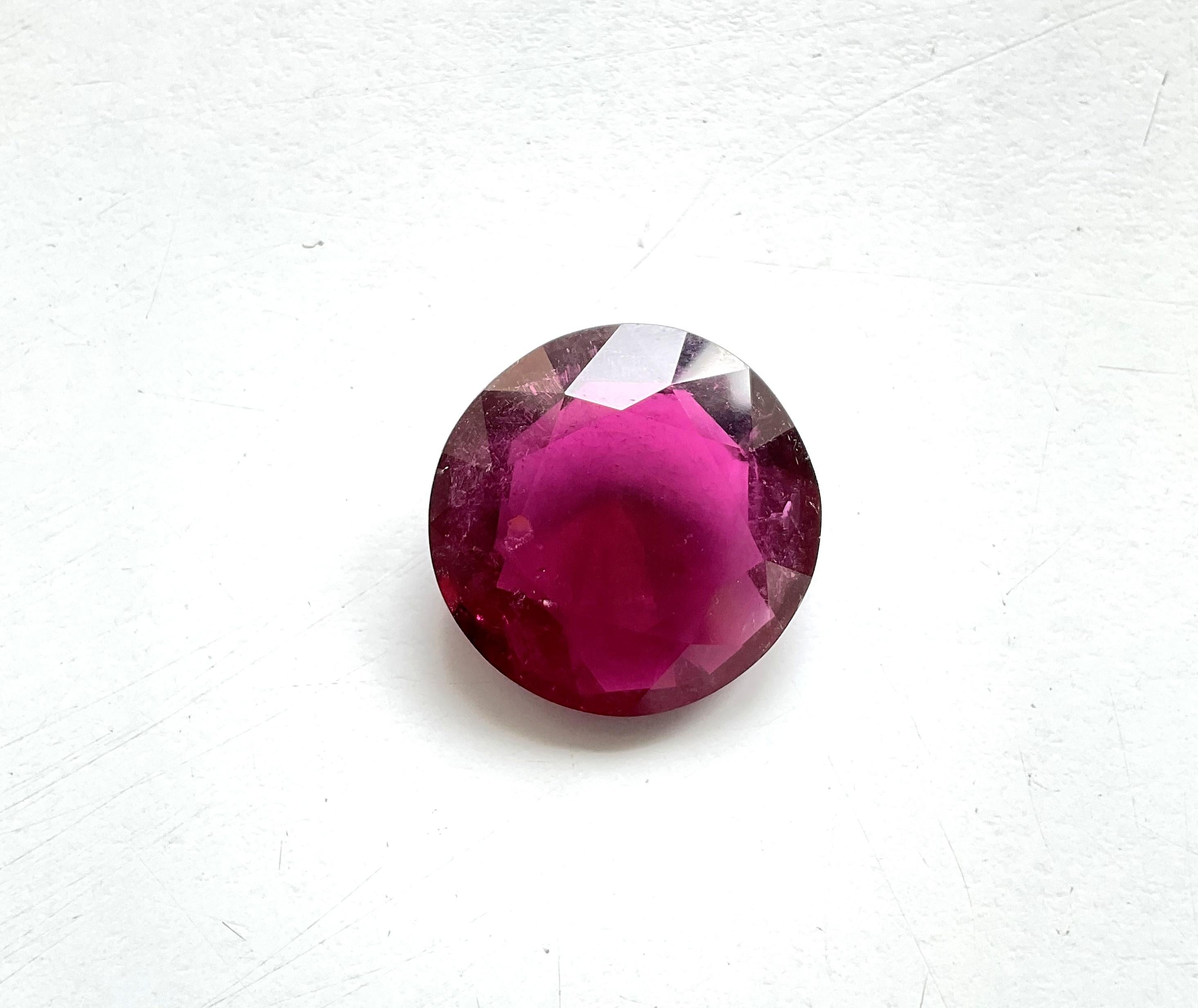 26.40 Carats Rubellite Tourmaline Round Cut Stone For Fine Jewelry Natural gem For Sale 2