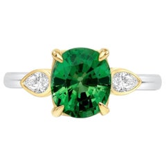 Bague en grenat tsavorite non traité de 2,64ct. Certifié GIA.