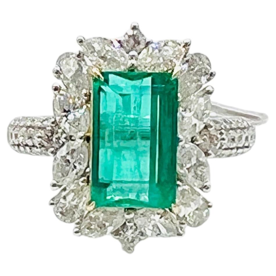 2.65 Carat Emerald and Diamond Ring in 18K Yellow Gold and Platinum
