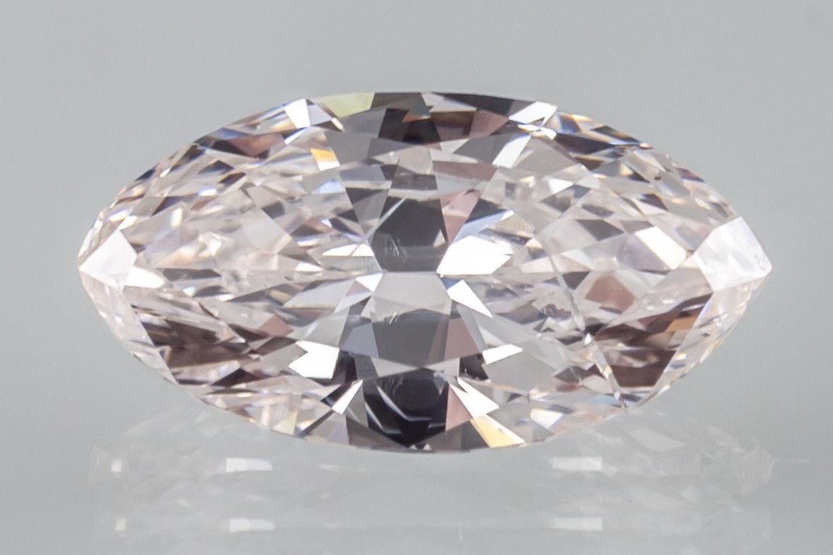 2,65 Karat Lose Fancy Pink / I1 Marquise Brillantschliff Diamant GIA zertifiziert Damen im Angebot