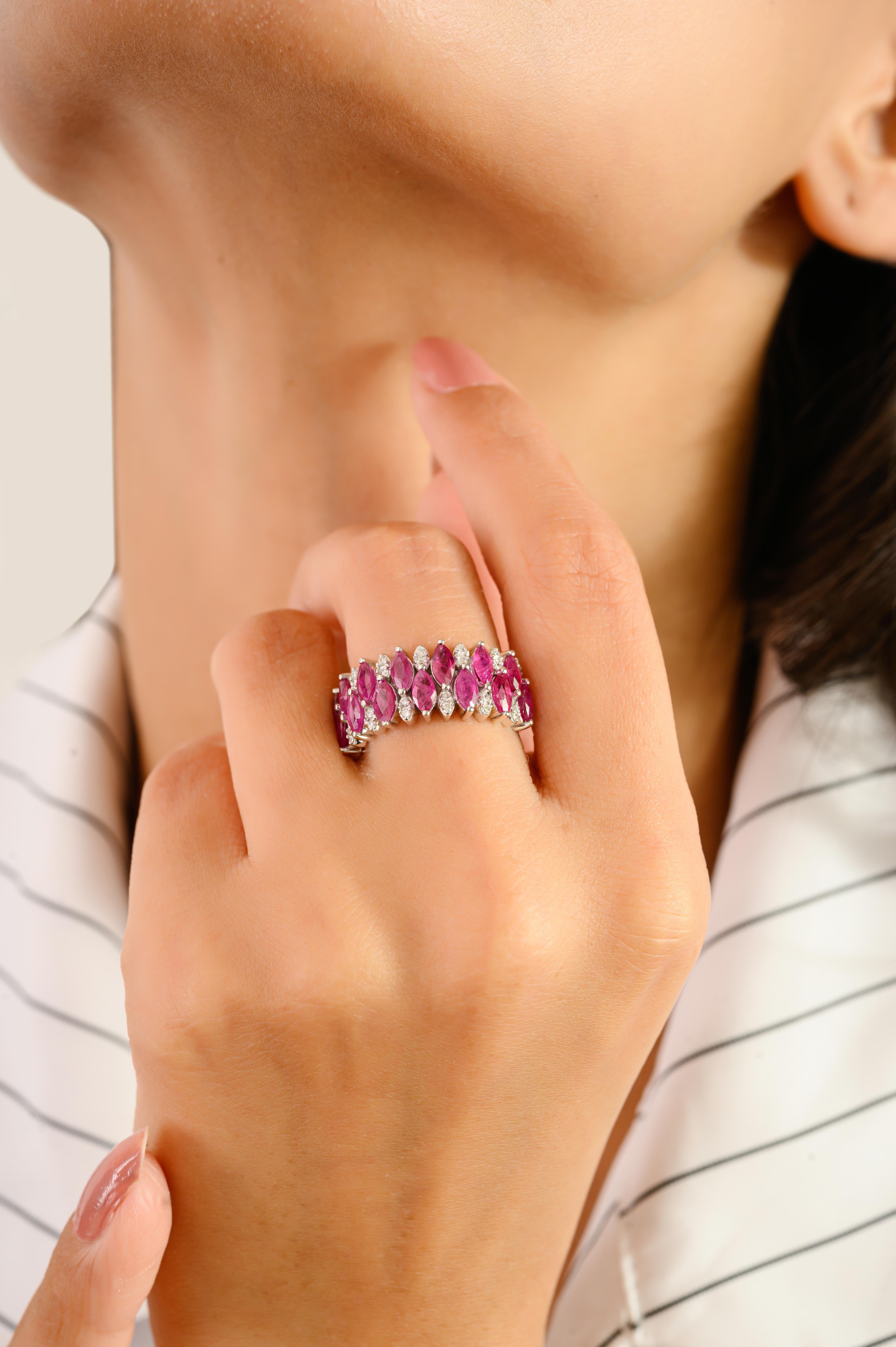 En vente :  2.65 Carat Marquise Ruby with Diamonds Wedding Band Ring in 14k White Gold (Anneau de mariage en or blanc 14k) 4