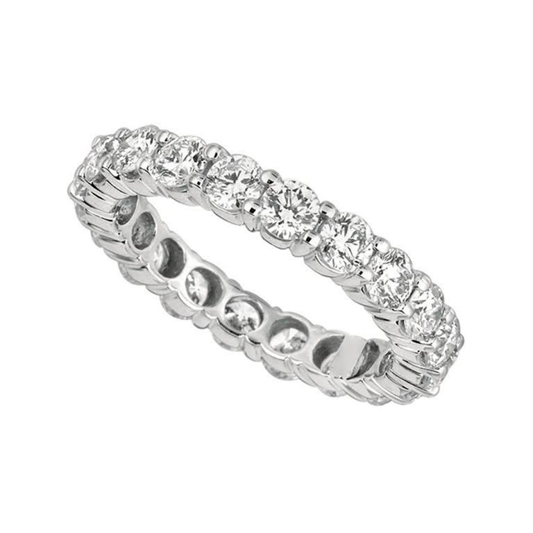 For Sale:  2.65 Carat Natural Diamond Eternity Band Ring G SI 18 Karat White Gold 20