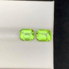 Piedra preciosa paquistaní suelta de 2,65 quilates de peridoto verde natural en pareja talla esmeralda