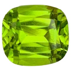 2,65 Karat Natürlicher loser grüner Peridot Stein Cushion Schliff Pakistanischer Edelstein