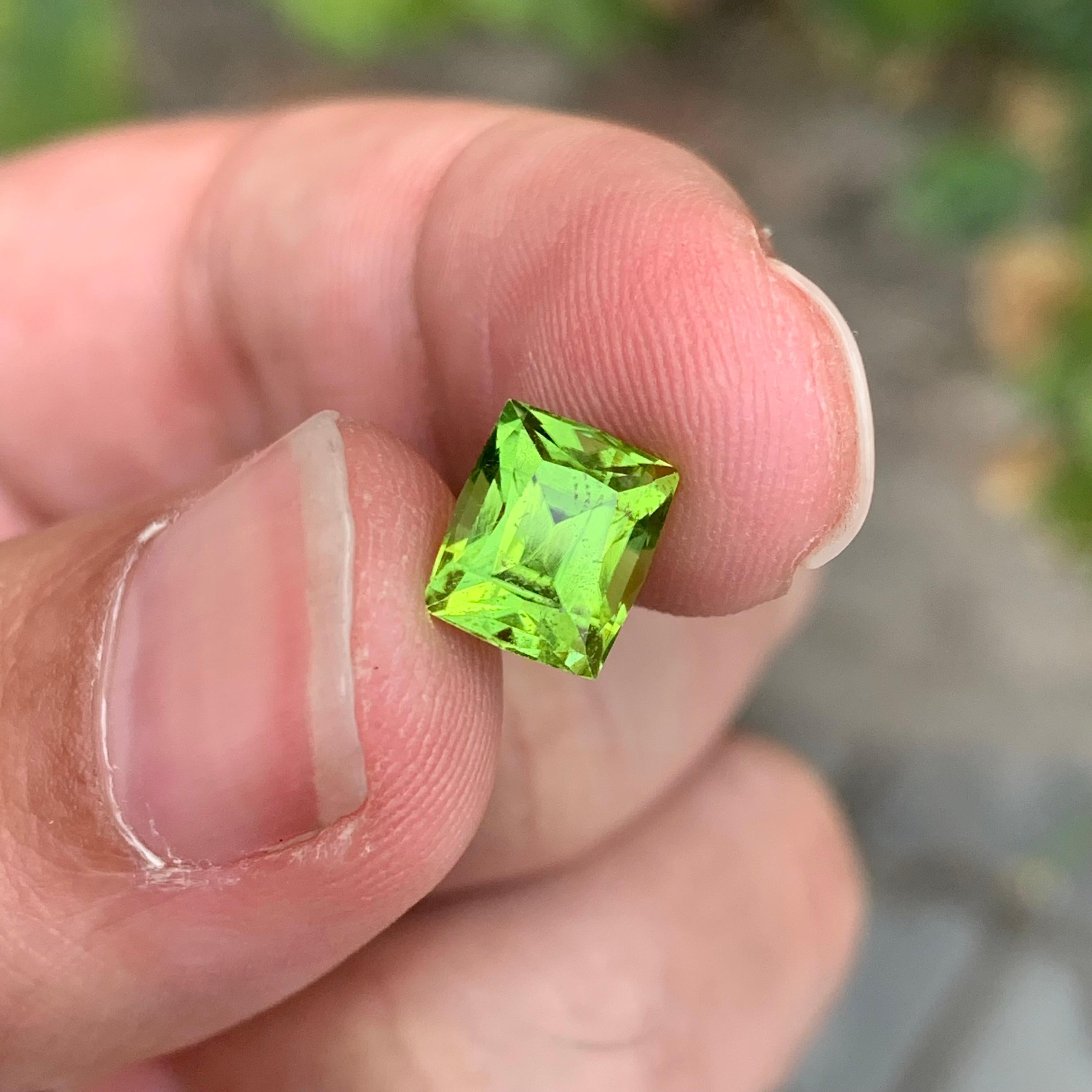 Women's or Men's 2.65 Carat Natural Loose Peridot Can-Shaped Gemstone From Pakistan For Sale