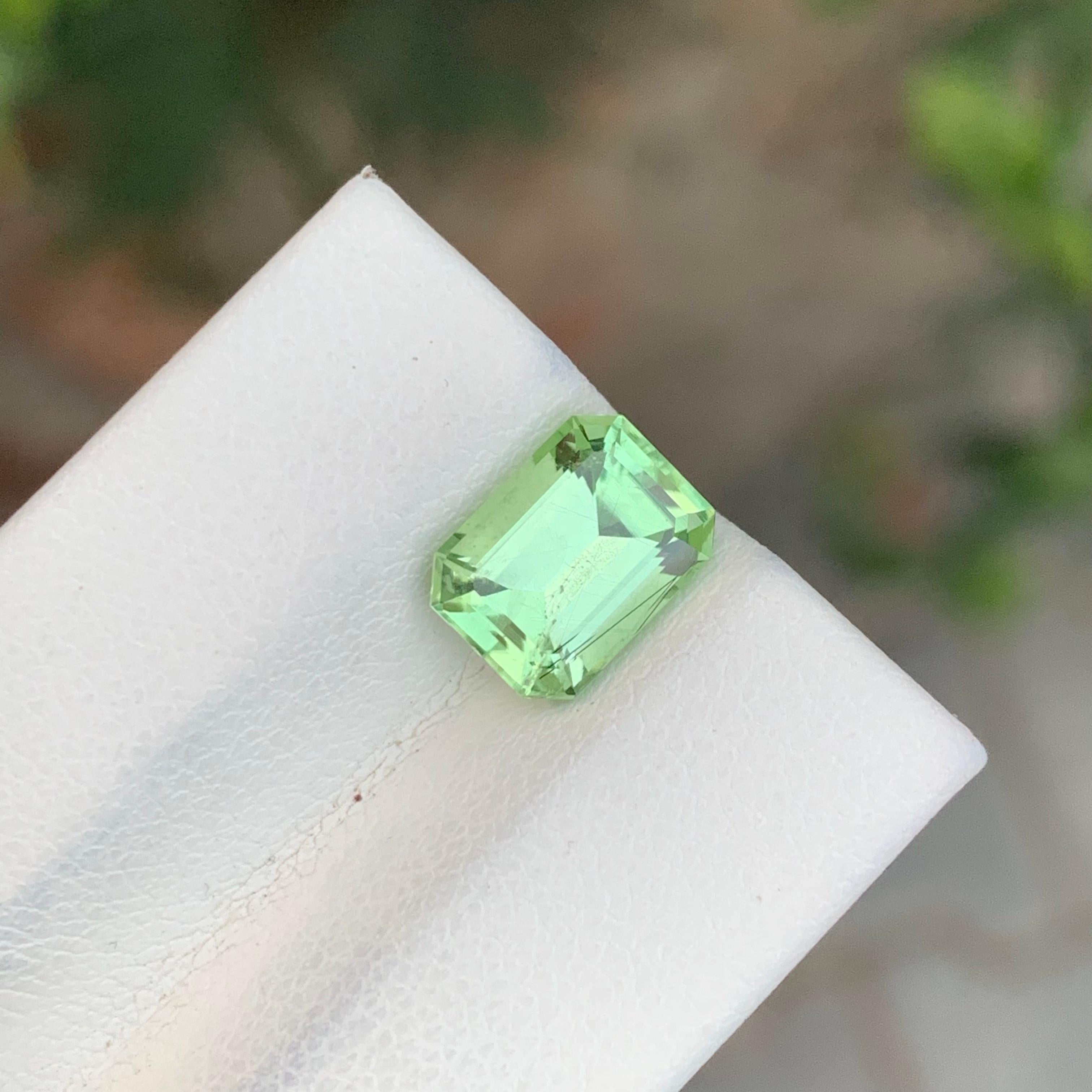 2,65 Karat Natürlicher loser Rutil Peridot Smaragd Form Edelstein (Arts and Crafts) im Angebot