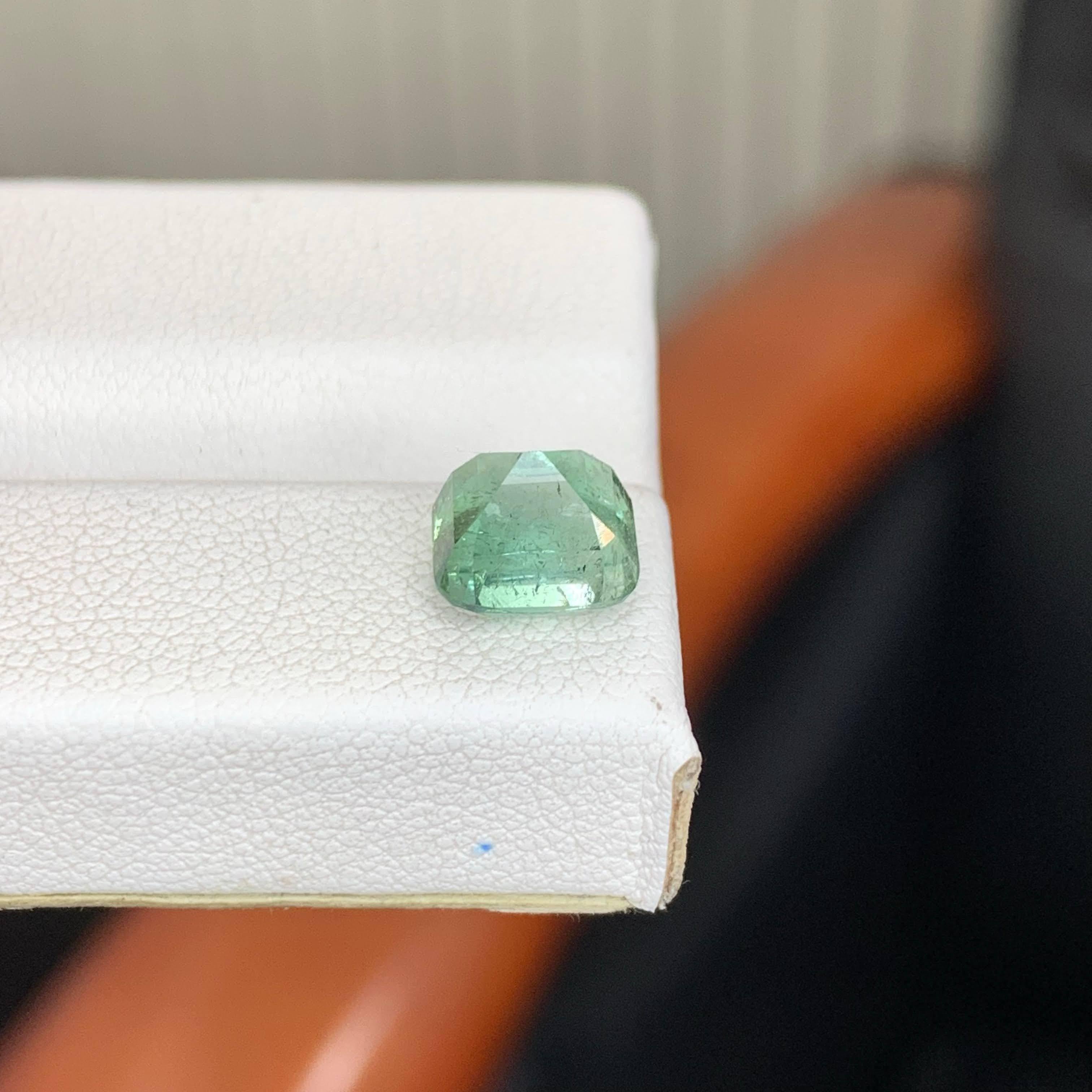 2.65 Carat Natural Loose Sea Foam Color Tourmaline Cushion Cut Afghan Gemstone (pierre précieuse afghane) en vente 1