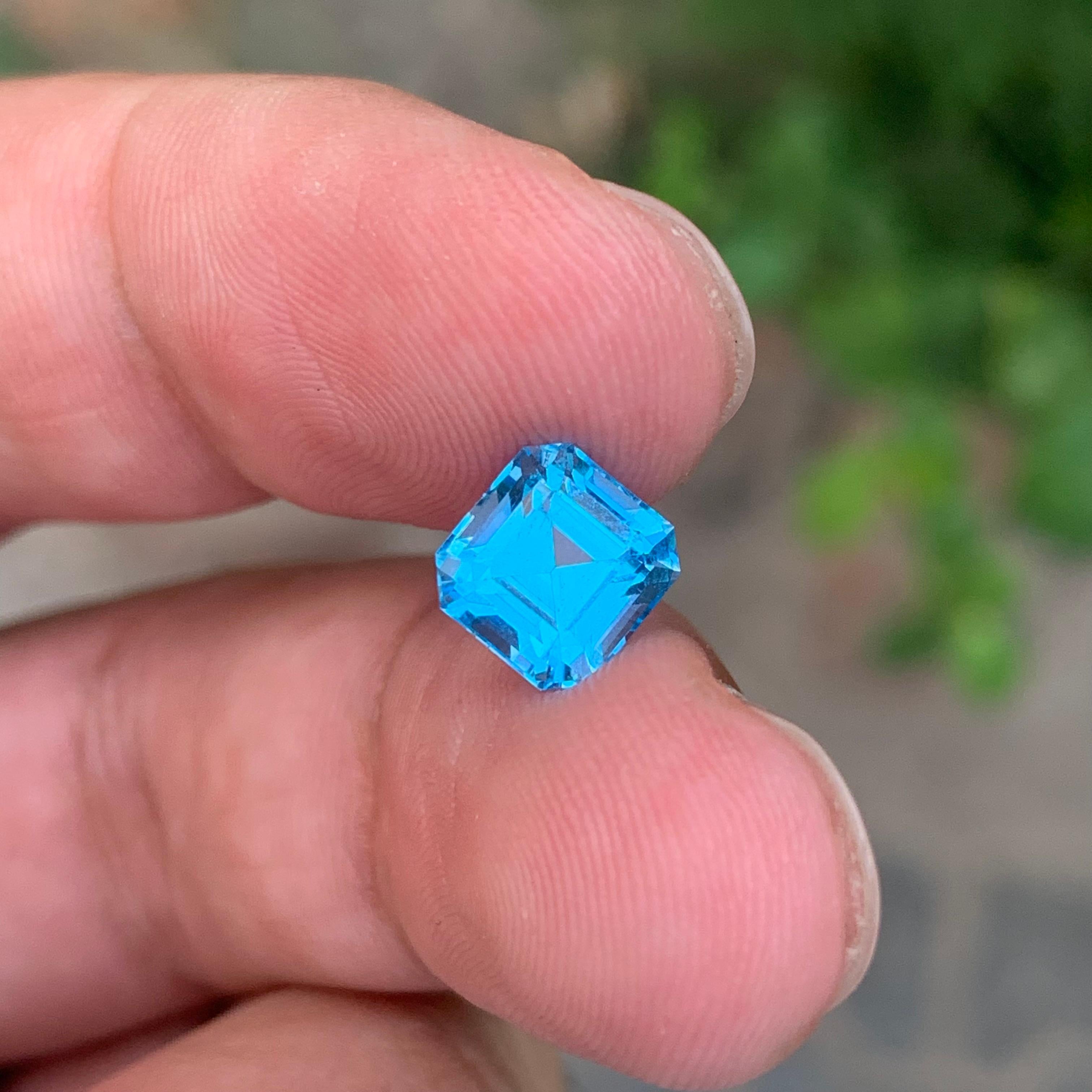 2,65 Karat Natürlicher loser Schweizer Blautopas Edelstein im Angebot 4