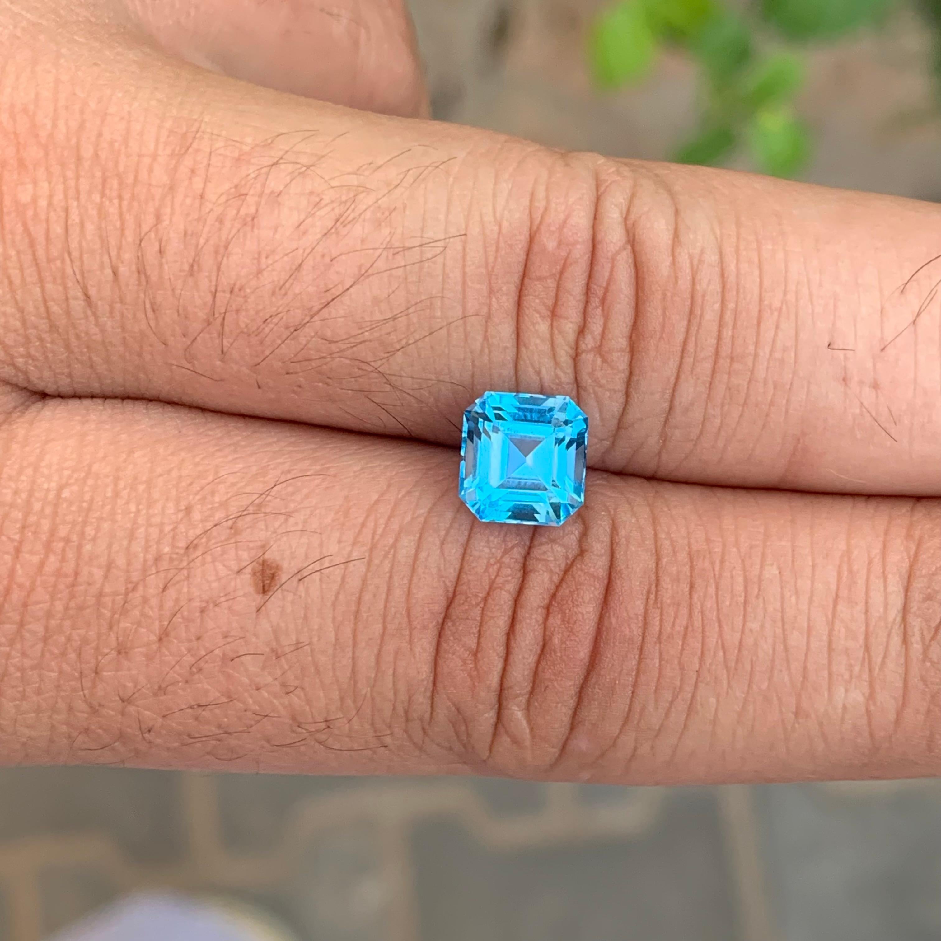 2,65 Karat Natürlicher loser Schweizer Blautopas Edelstein im Angebot 2