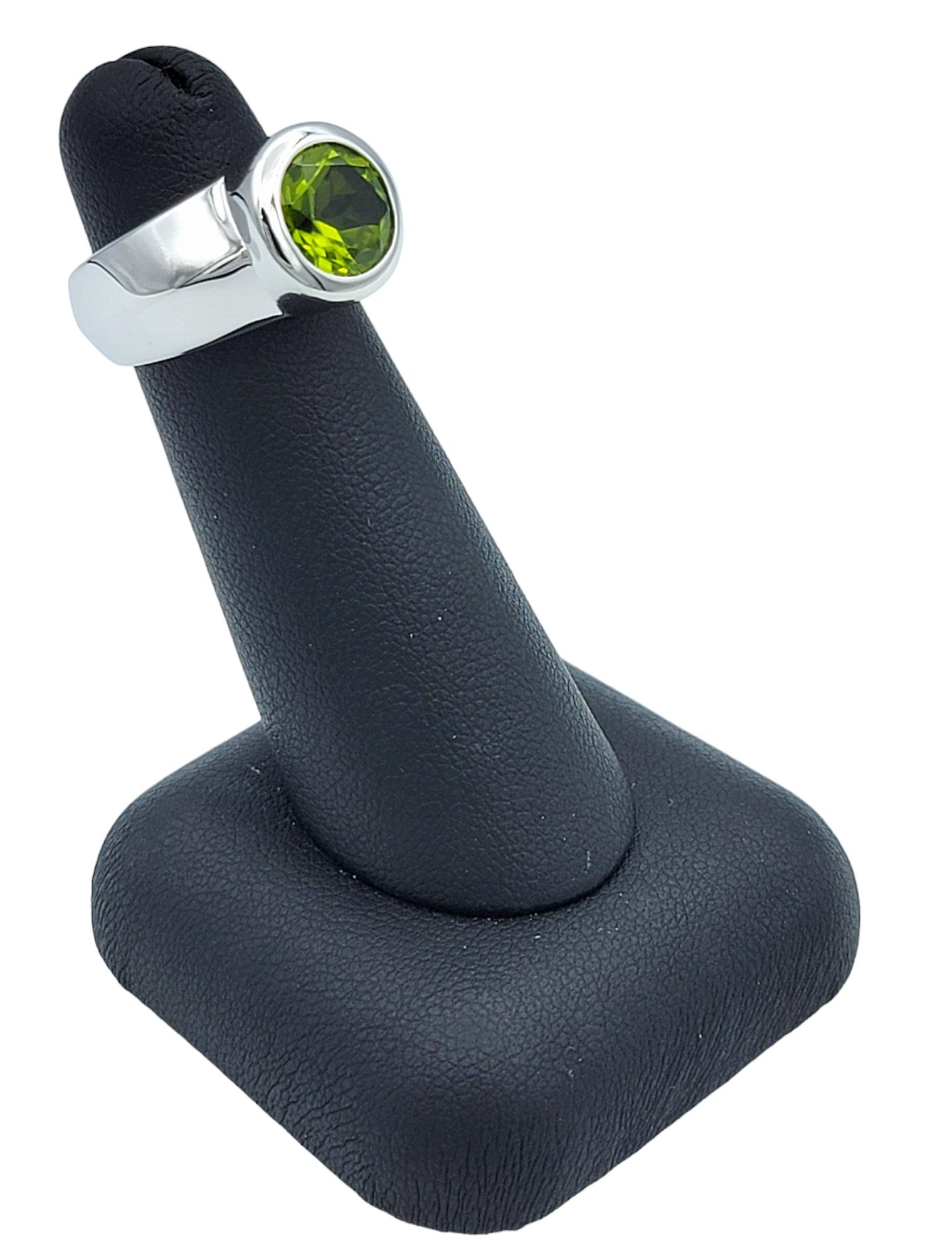 2.65 Carat Round Cut Bezel Set Peridot Wide Band Ring in 14 Karat White Gold For Sale 6