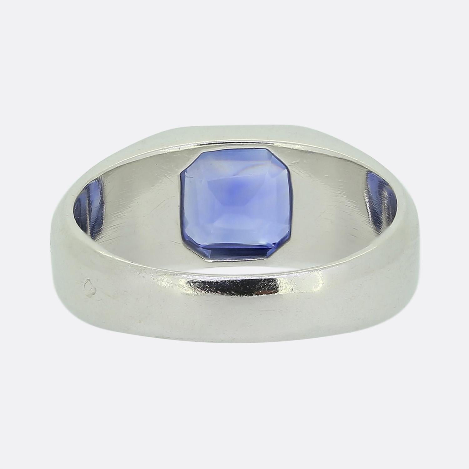 Bague Single Stone en saphir de 2,65 carats Bon état - En vente à London, GB