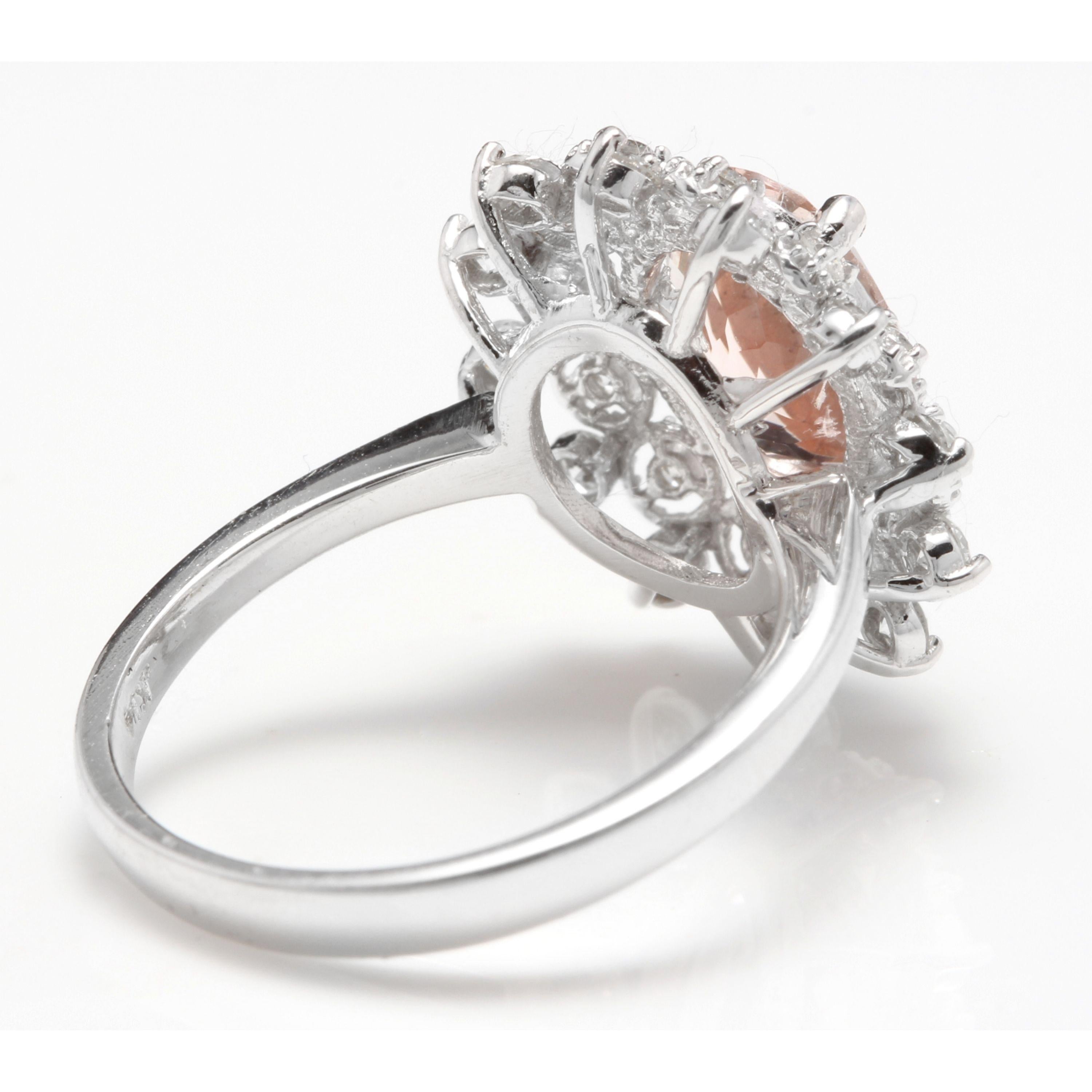 2.65 Carat Impressive Natural Morganite and Diamond 14 Karat Solid Gold Ring In New Condition For Sale In Los Angeles, CA