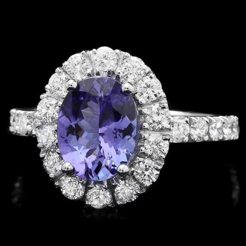 2.65 Carats Natural Tanzanite and Diamond 14k Solid White Gold Ring In New Condition For Sale In Los Angeles, CA