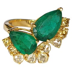 2.65 Carats, Natural Zambian Emerald & Yellow Rose Cut Diamonds Engagement Ring