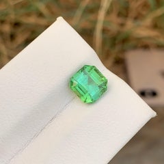 2.65 Carats SI Clarity Faceted Mint Green Tourmaline Asscher Cut Ring Gemstone