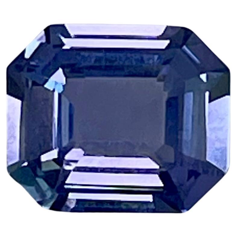 2.65 Ct Emerald cut Violet Sapphire CDC lab certified  For Sale