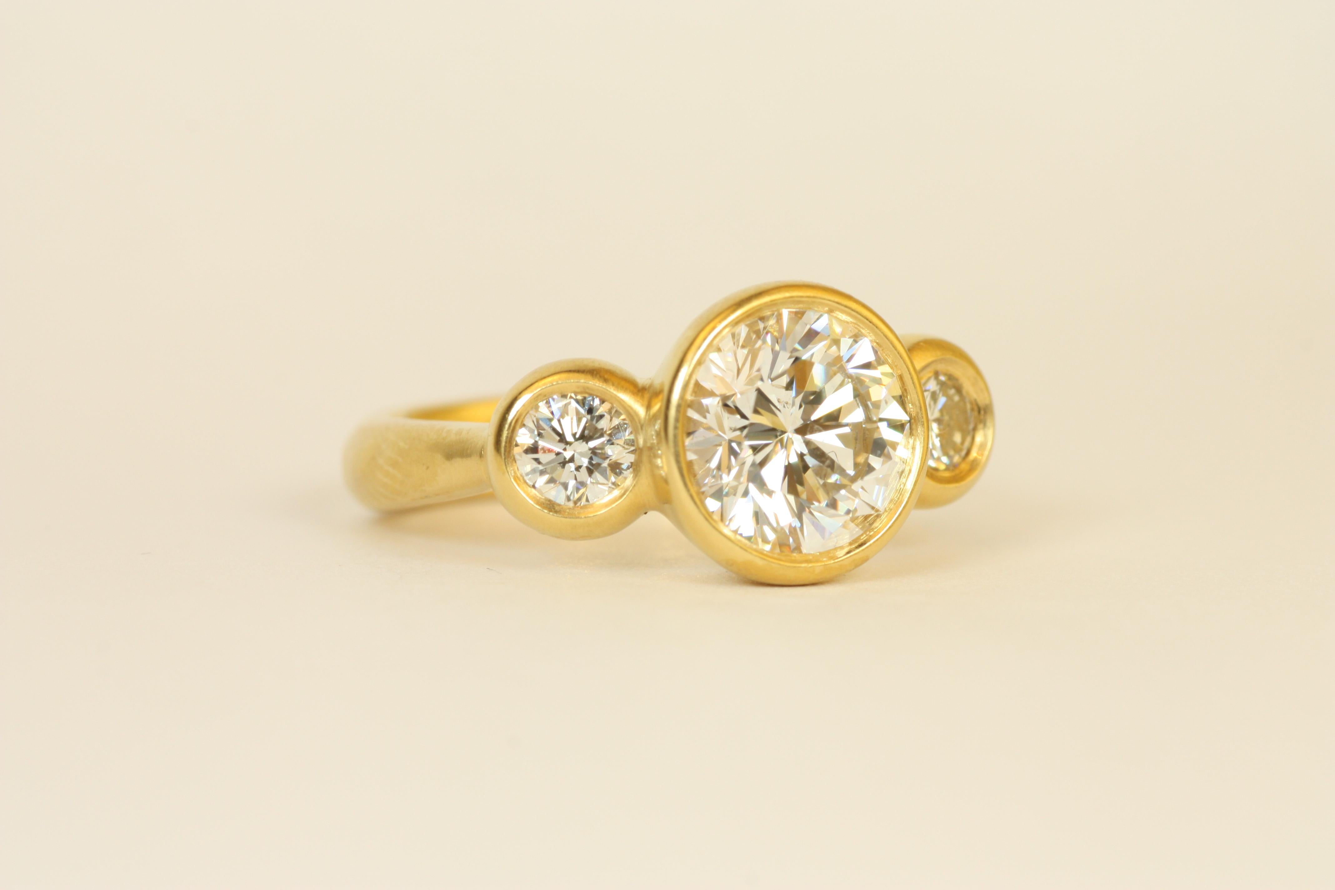 Round Cut 2.65 Total Carat Round Diamond 22K Gold 3-Stone Engagement Ring For Sale