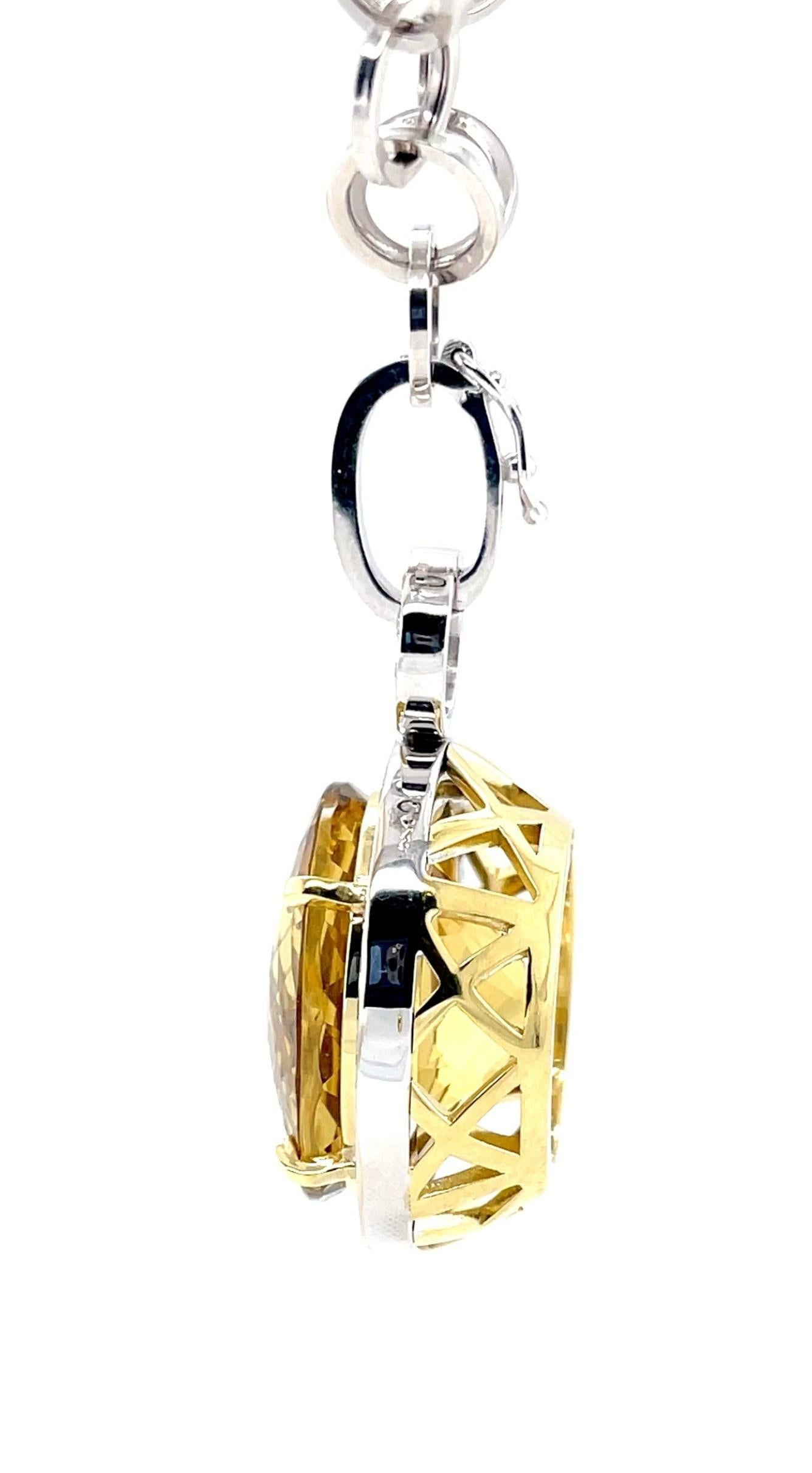 26.53 Carat Golden Beryl and Diamond Enhancer Pendant in White and Yellow Gold In New Condition For Sale In Los Angeles, CA