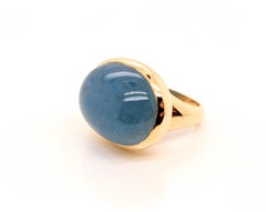 FERRUCCI 26.54ct Oval Aquamarine Cabochon Ring in 18k Yellow Gold
