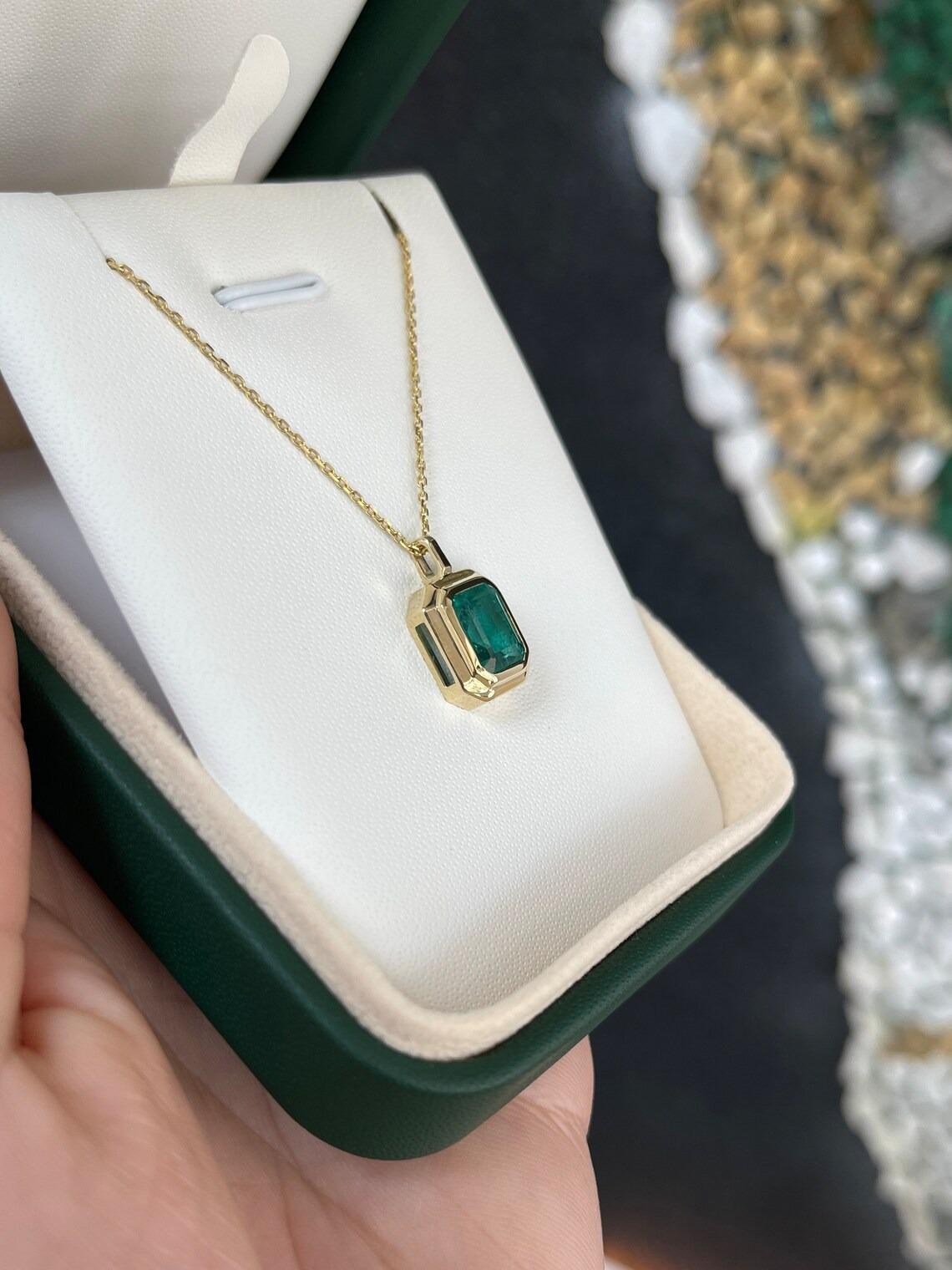 Women's or Men's 2.65ct 14K Deep Bluish Green Emerald Cut Emerald Double Bezel Solitaire Pendant For Sale