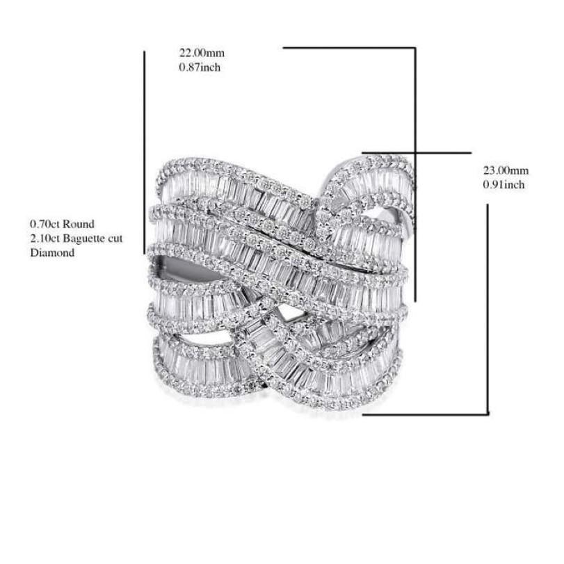 Round Cut 2.65ct Baguette Diamond Queen Ring For Sale