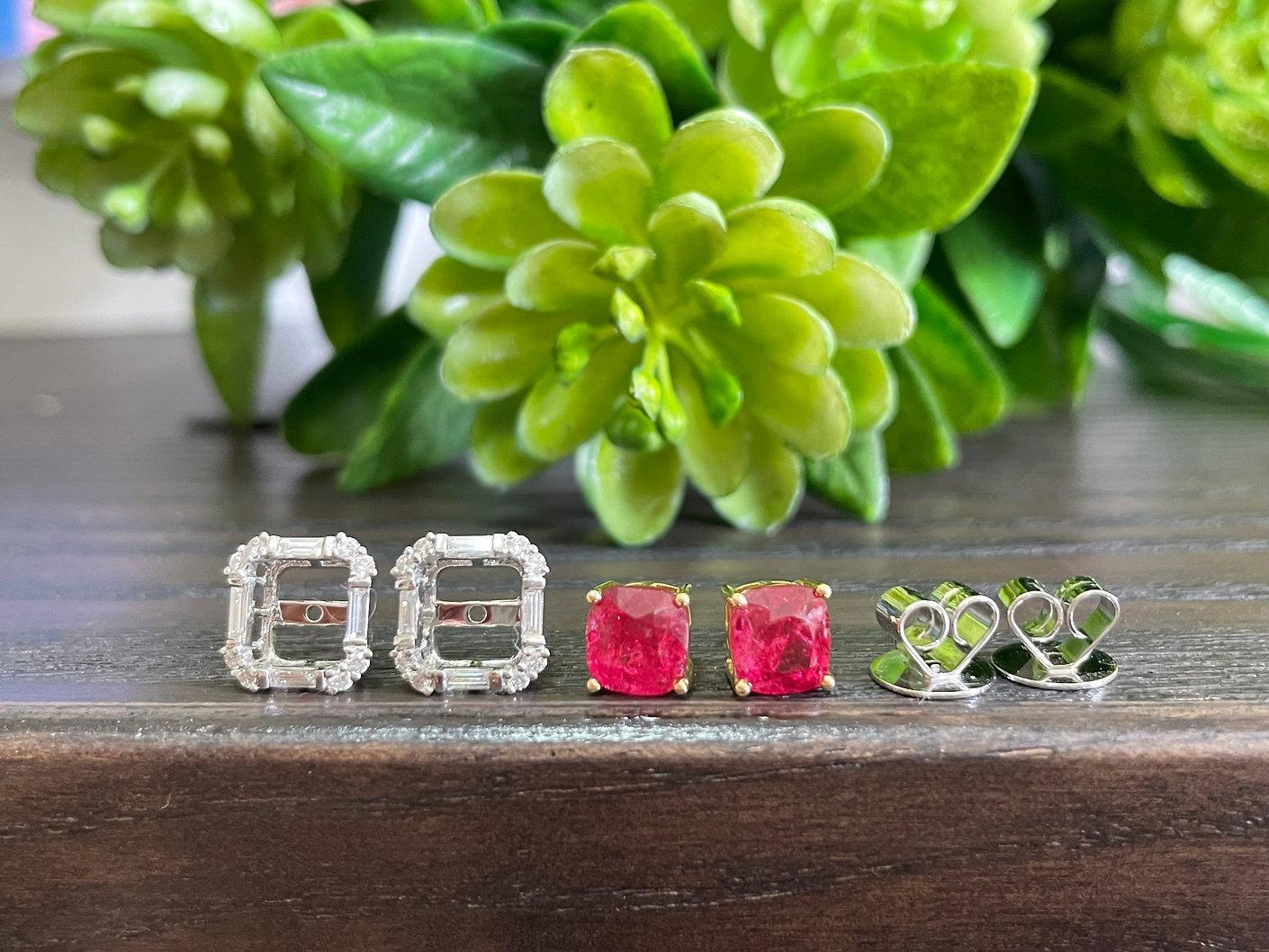 2.65Ct Burmese Neon Hot Pinkish Red Spinel Earring with Natural Diamonds enhance For Sale 2