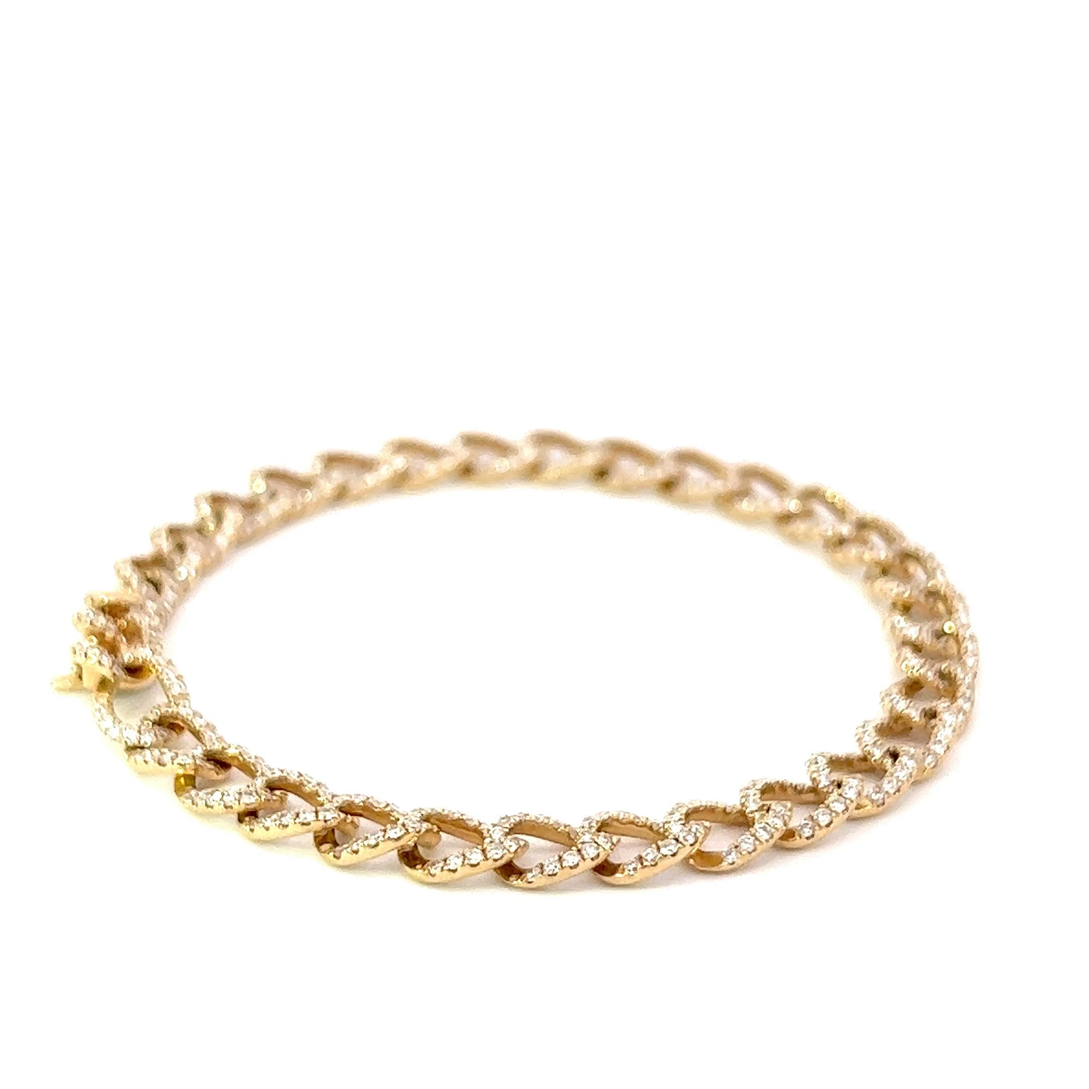 Taille ronde Bracelet en or jaune 14 carats serti de 2,65 carats de diamants en vente