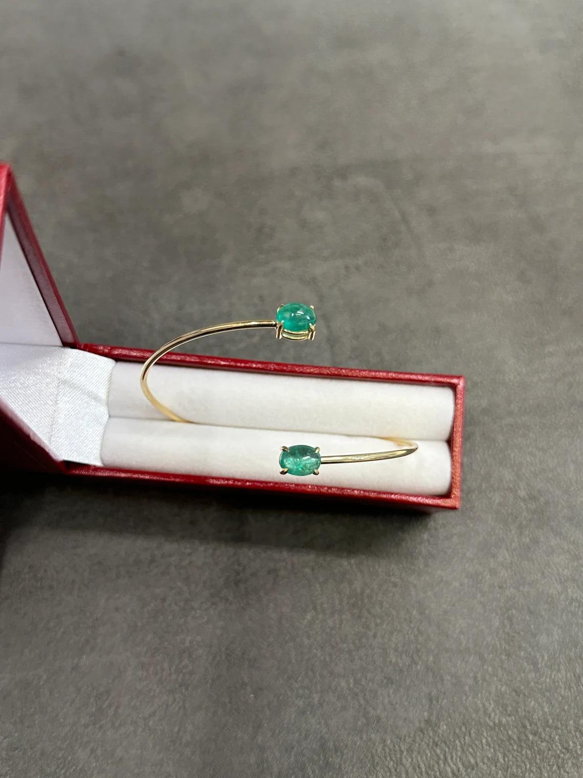2.65tcw 14K Natural Oval Cabochoon Cut Emerald Toi et Moi Cuff Bangle Bracelet For Sale 1