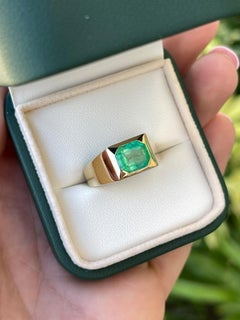 2.66 Carat Emerald Statement 14K White Gold Everyday Royalty
