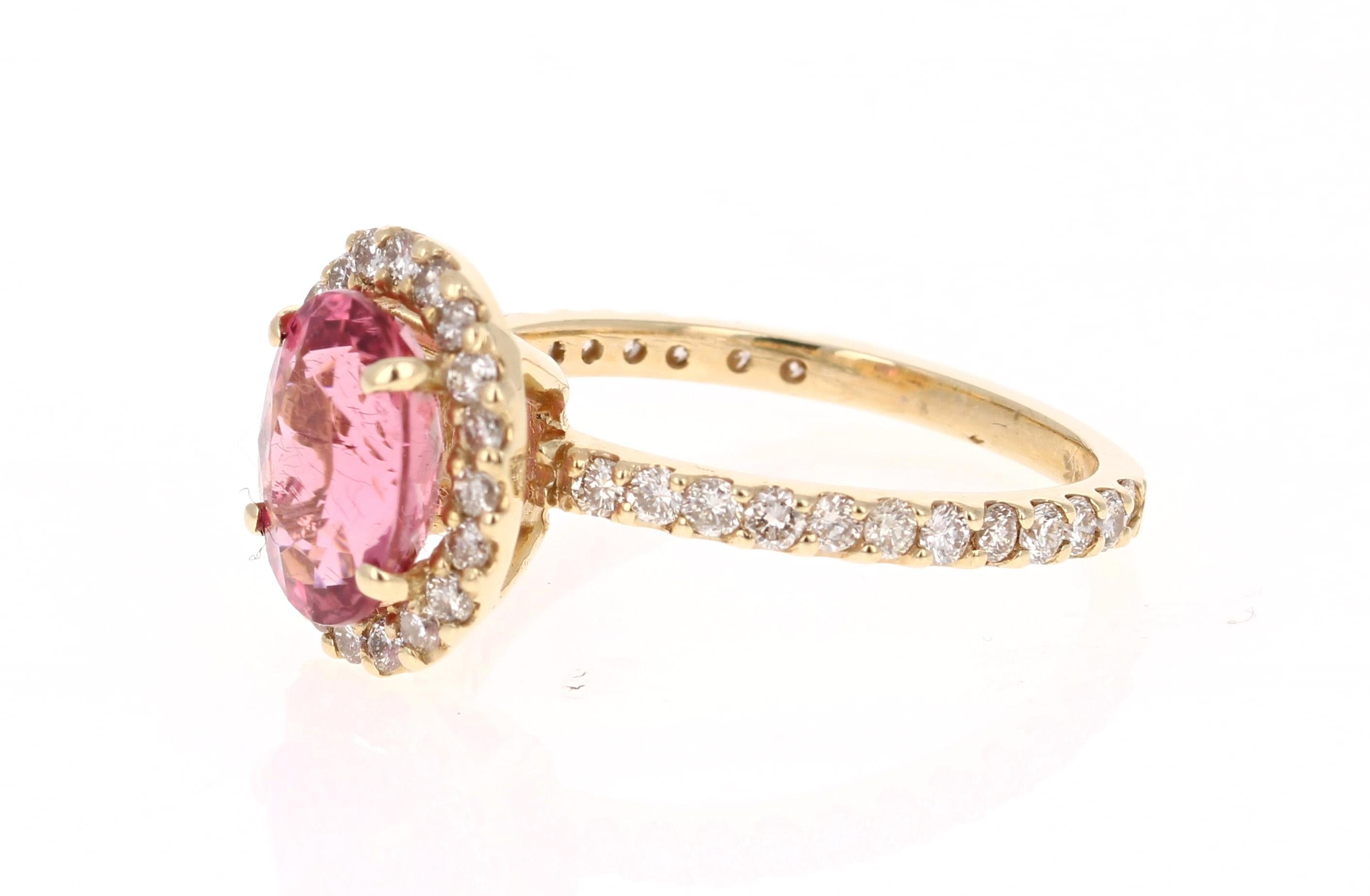 Contemporary 2.66 Carat Pink Tourmaline Diamond 14 Karat Yellow Gold Ring For Sale