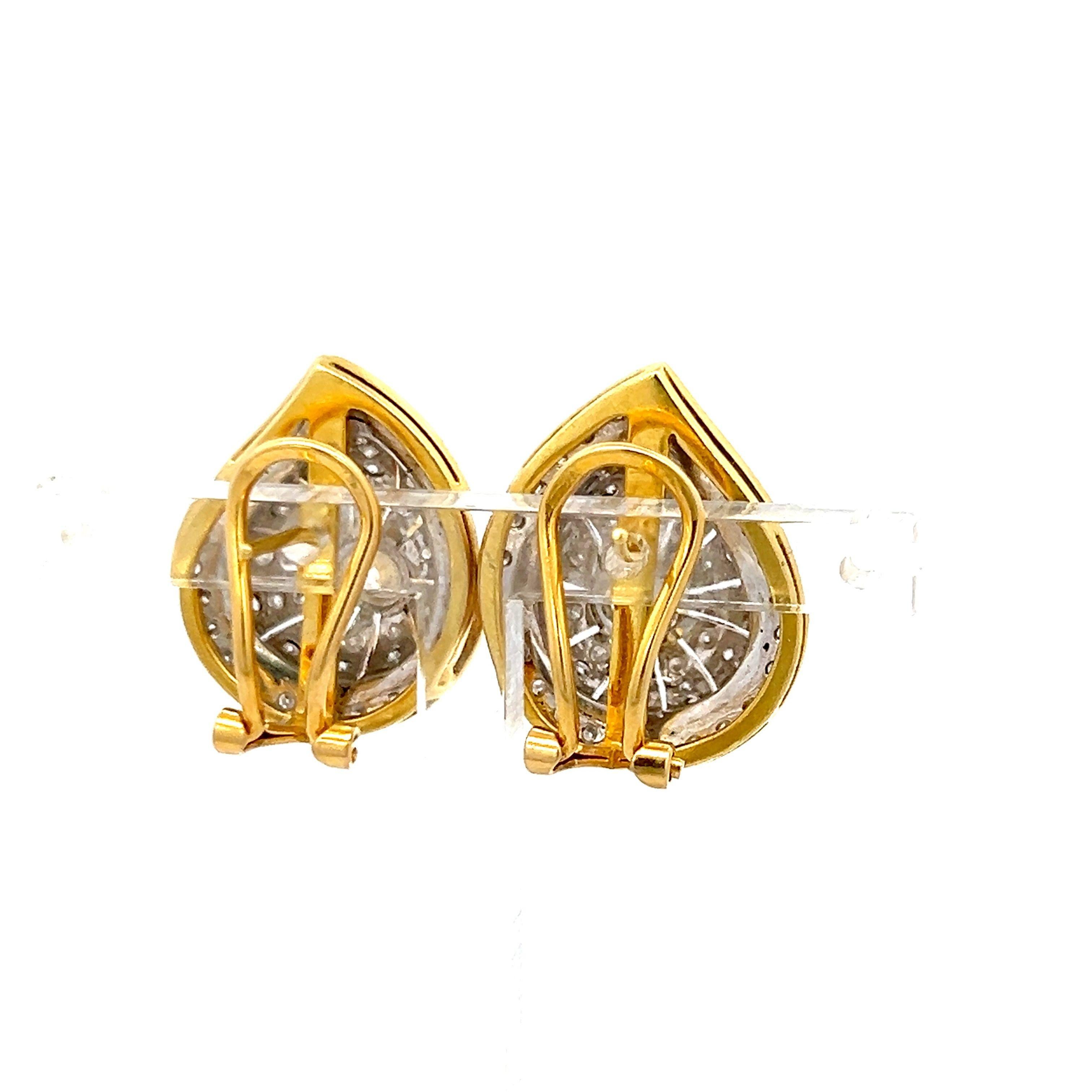 Orecchini a clip in oro giallo 18 carati da 2,66 carati con diamante tondo a brillante H. H. SI2 in vendita 2