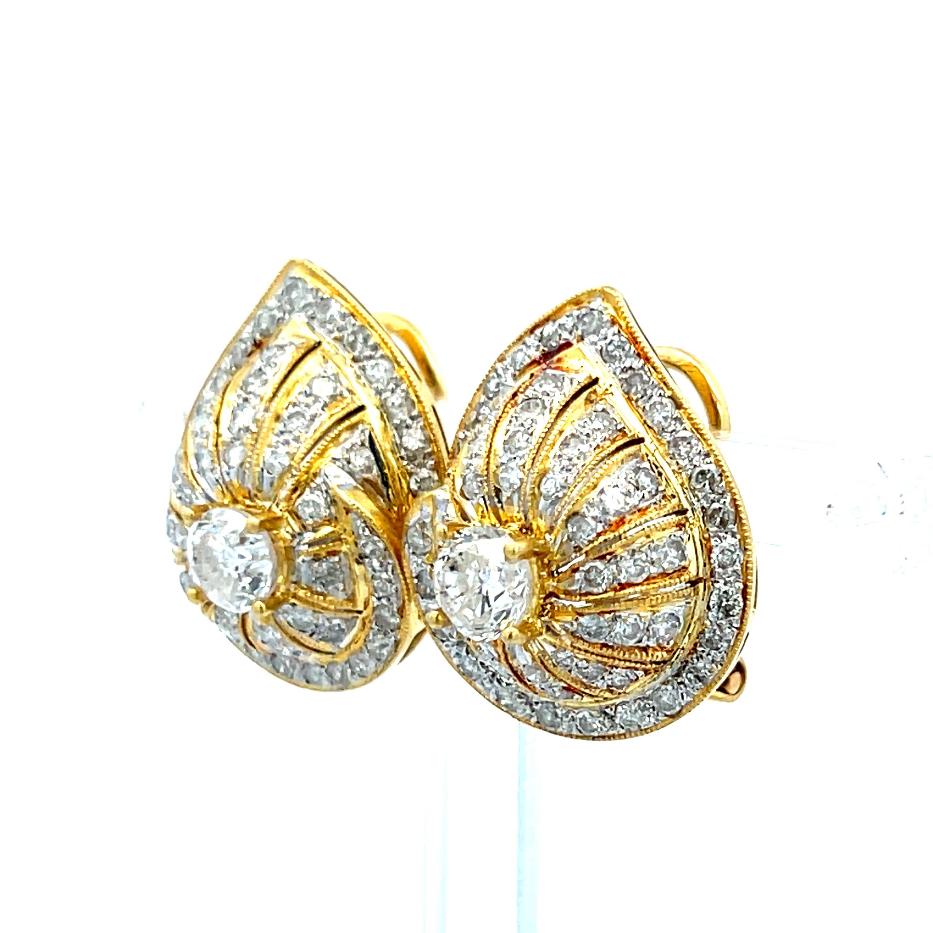 Orecchini a clip in oro giallo 18 carati da 2,66 carati con diamante tondo a brillante H. H. SI2 in vendita 4
