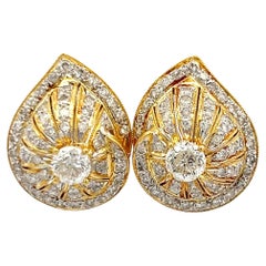 2.66 Carat Round Brilliant H SI2 Diamond 18 Karat Yellow Gold Clip On Ears